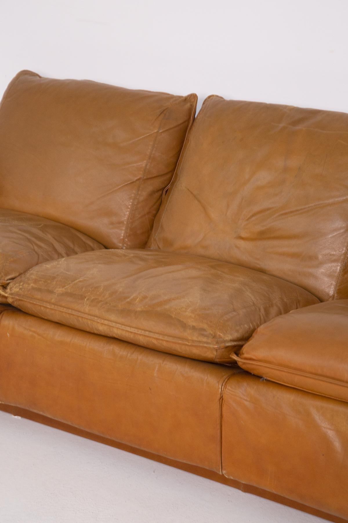 Ammannati & Vitelli 'Attr. Two Italian in Brown Leather Sofas In Good Condition In Milano, IT