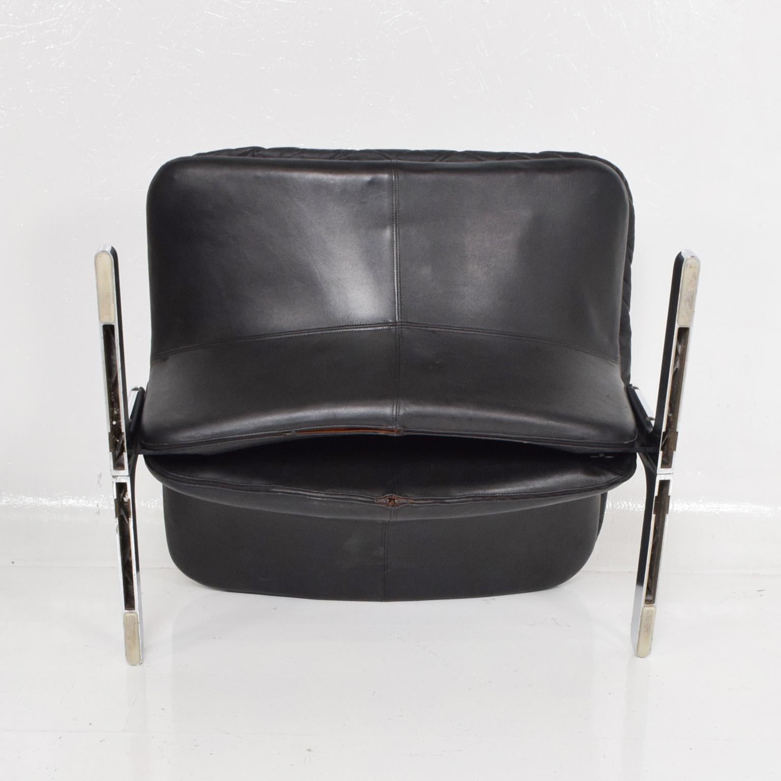 Ammannati & Vitelli Leather Lounge Chair & Ottoman Flat Chrome Base Italy 1970s 6