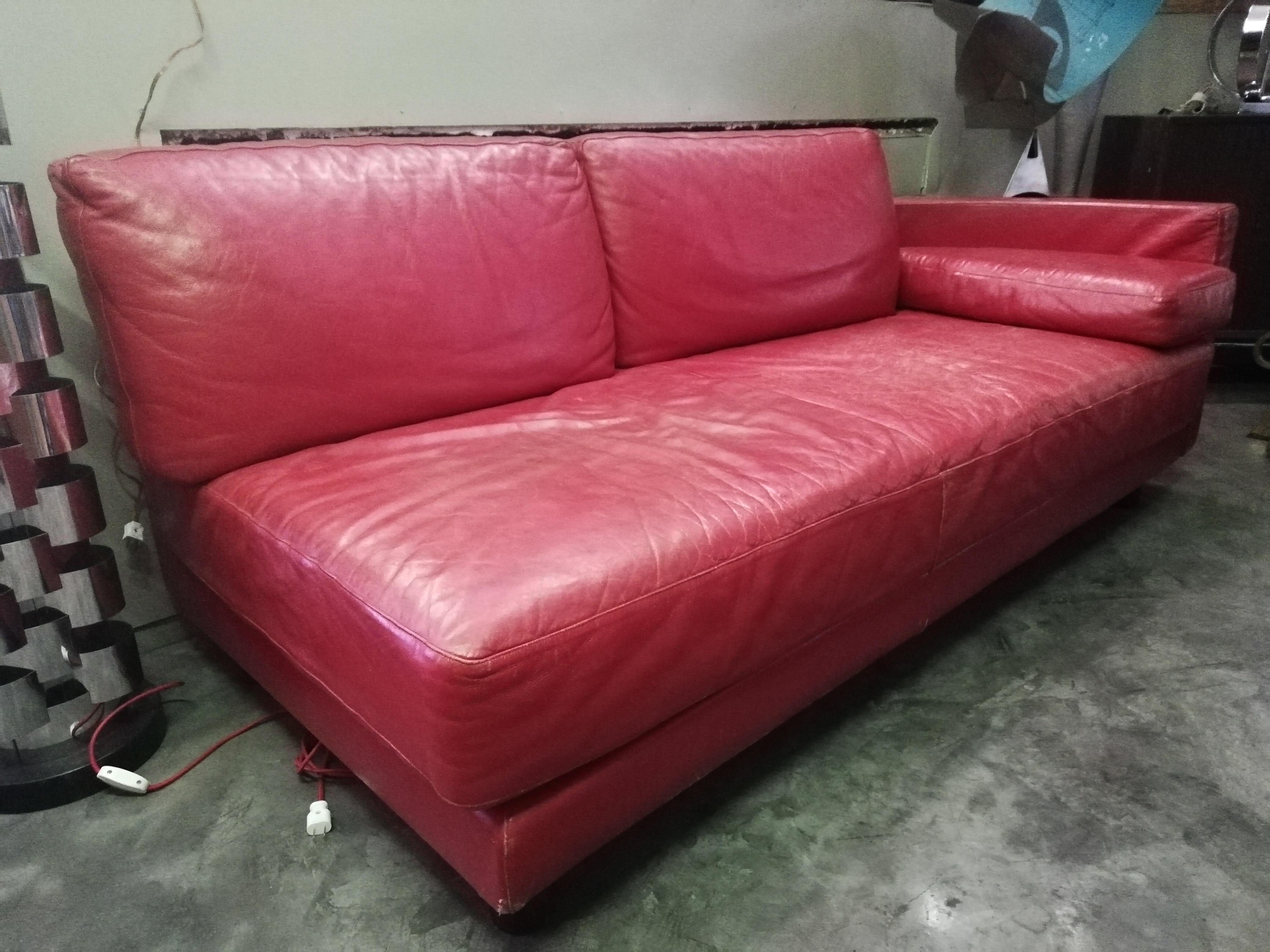 Post-Modern Ammannati & Vitelli i4 Mariani Italian Red Leather Molto+Di Sectional Loveseat