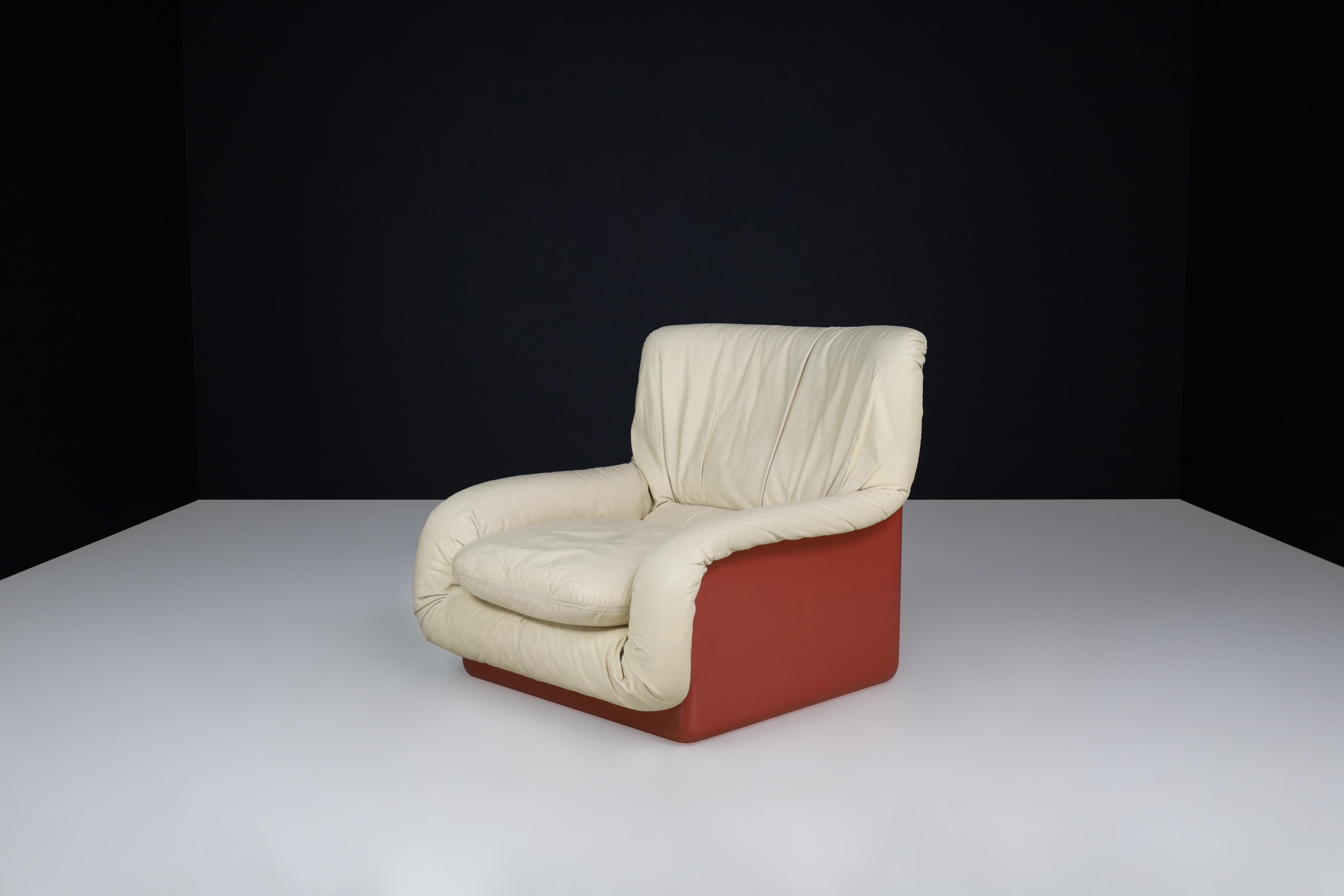Italiano Ammannati & Vitelli Lounge Chair per Rossi di Albizzate, Italia, anni '70 in vendita