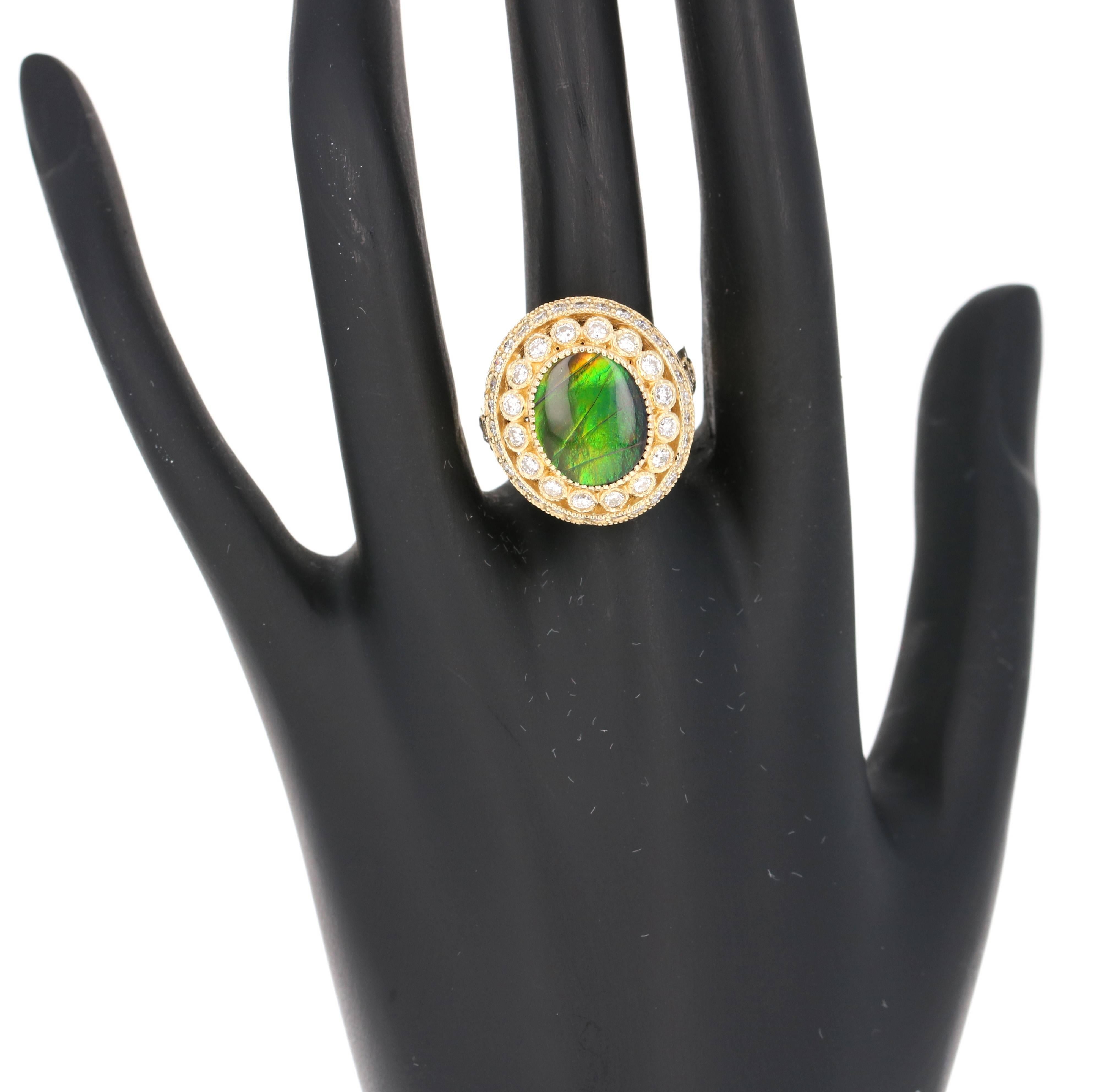 Anillo Ammolita Diamante Oro Amarillo 14 Kilates Victoriano en venta