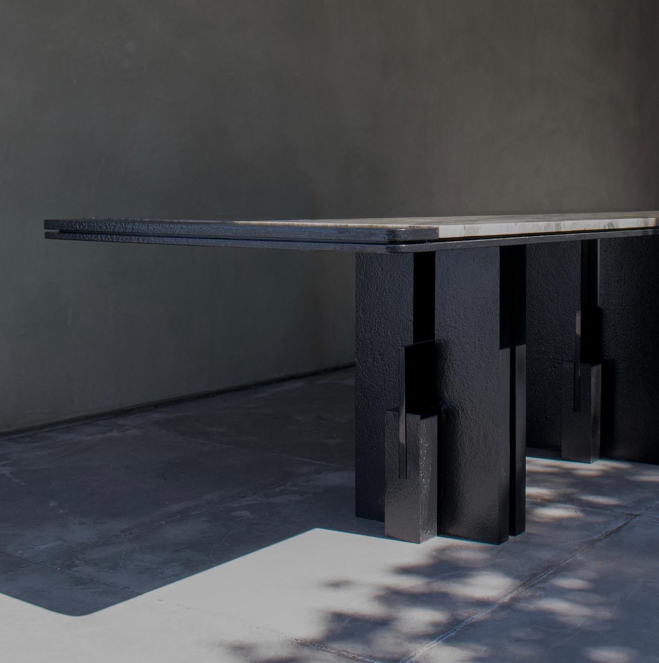 Mexican Aluminum, Obsidian, and Marble Amnis Dining Table by Deceres Studio For Sale
