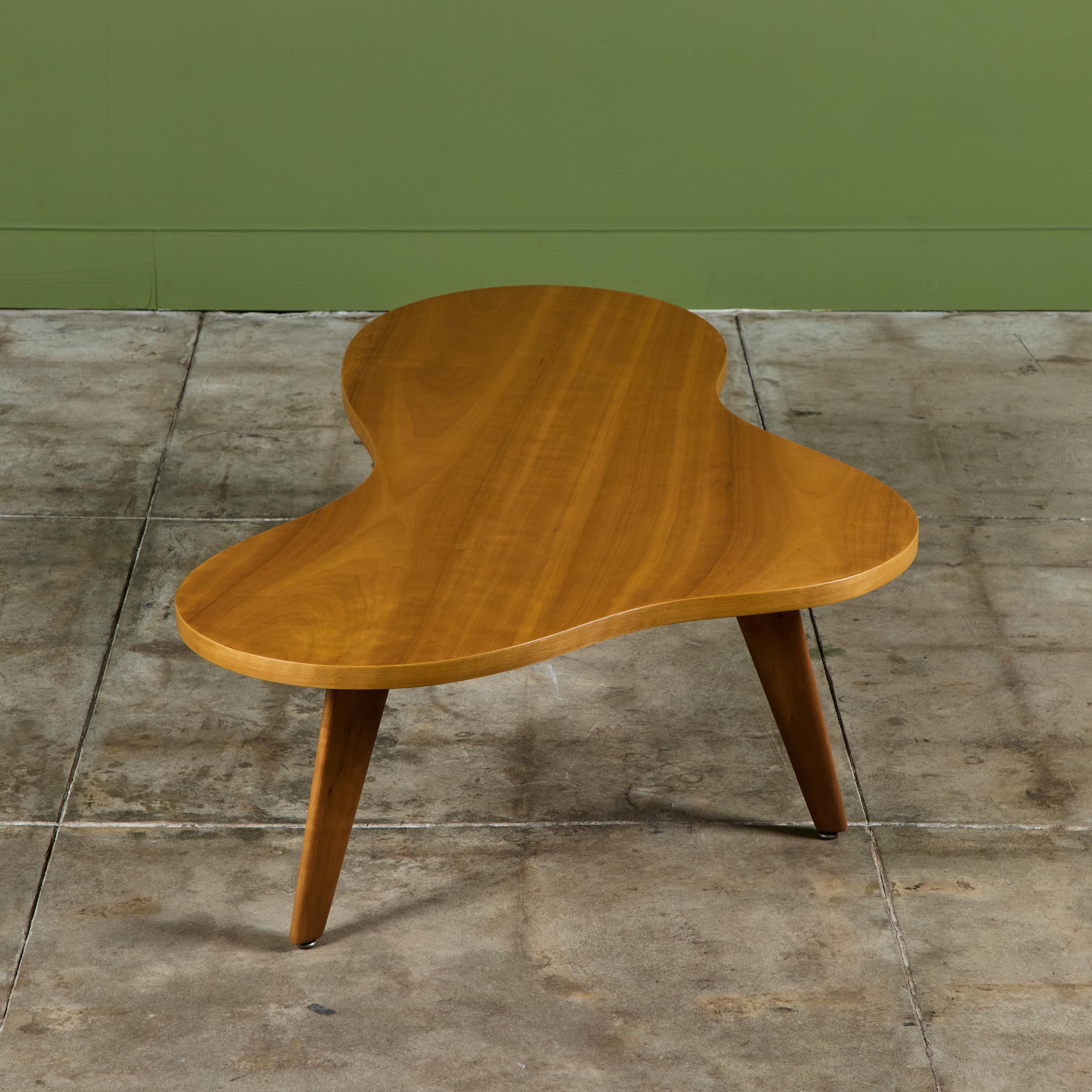 Table basse Amoeba de John Widdicomb en vente 5