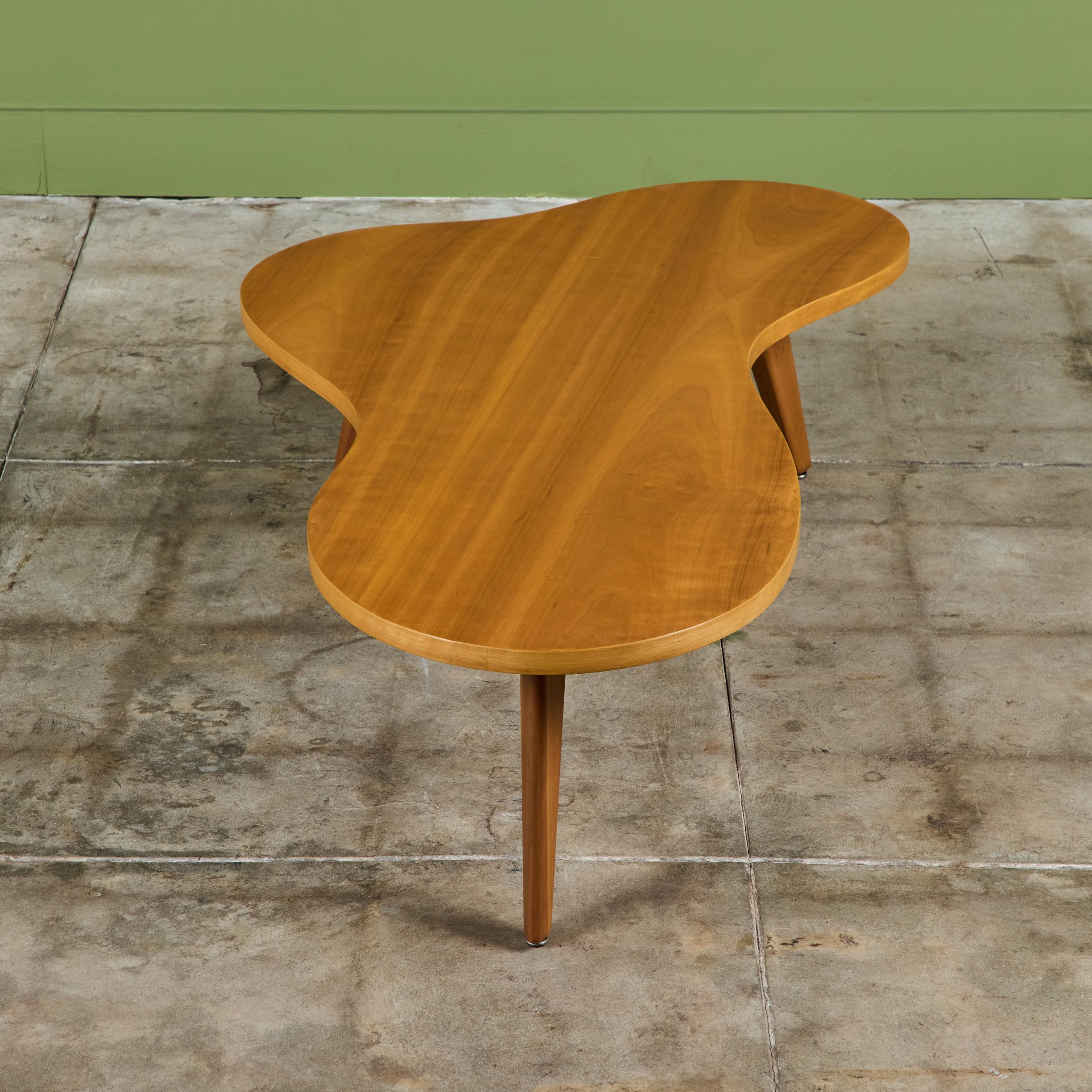 Table basse Amoeba de John Widdicomb en vente 7