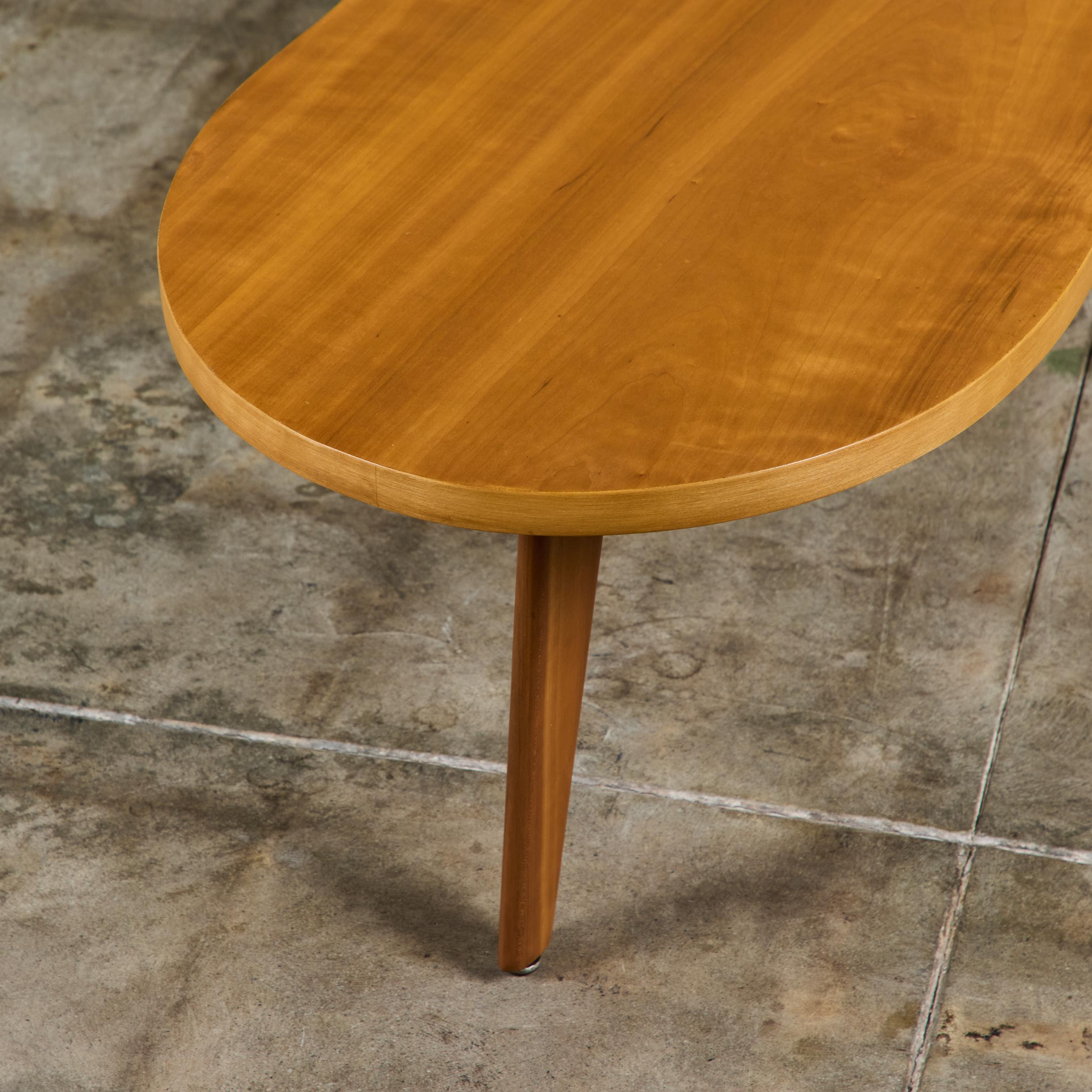 Table basse Amoeba de John Widdicomb en vente 12