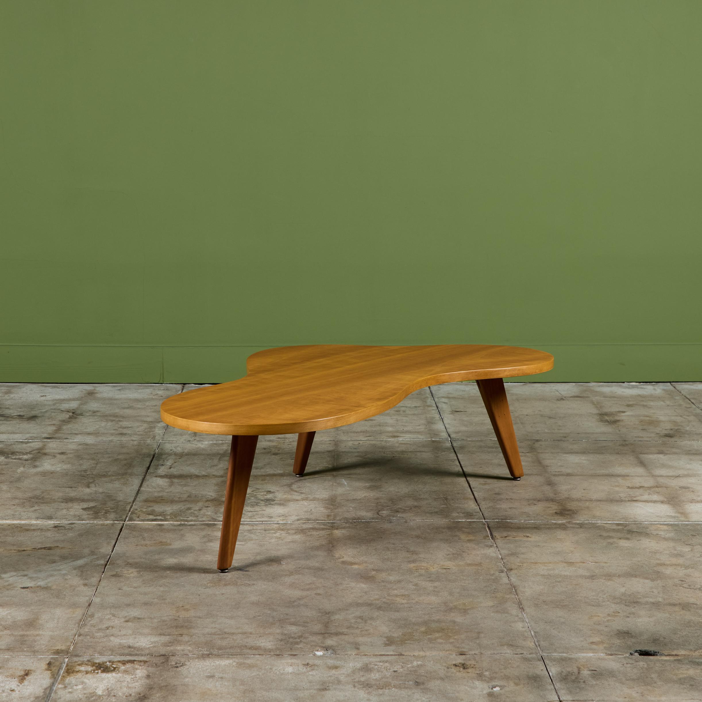 Table basse Amoeba de John Widdicomb Excellent état - En vente à Los Angeles, CA