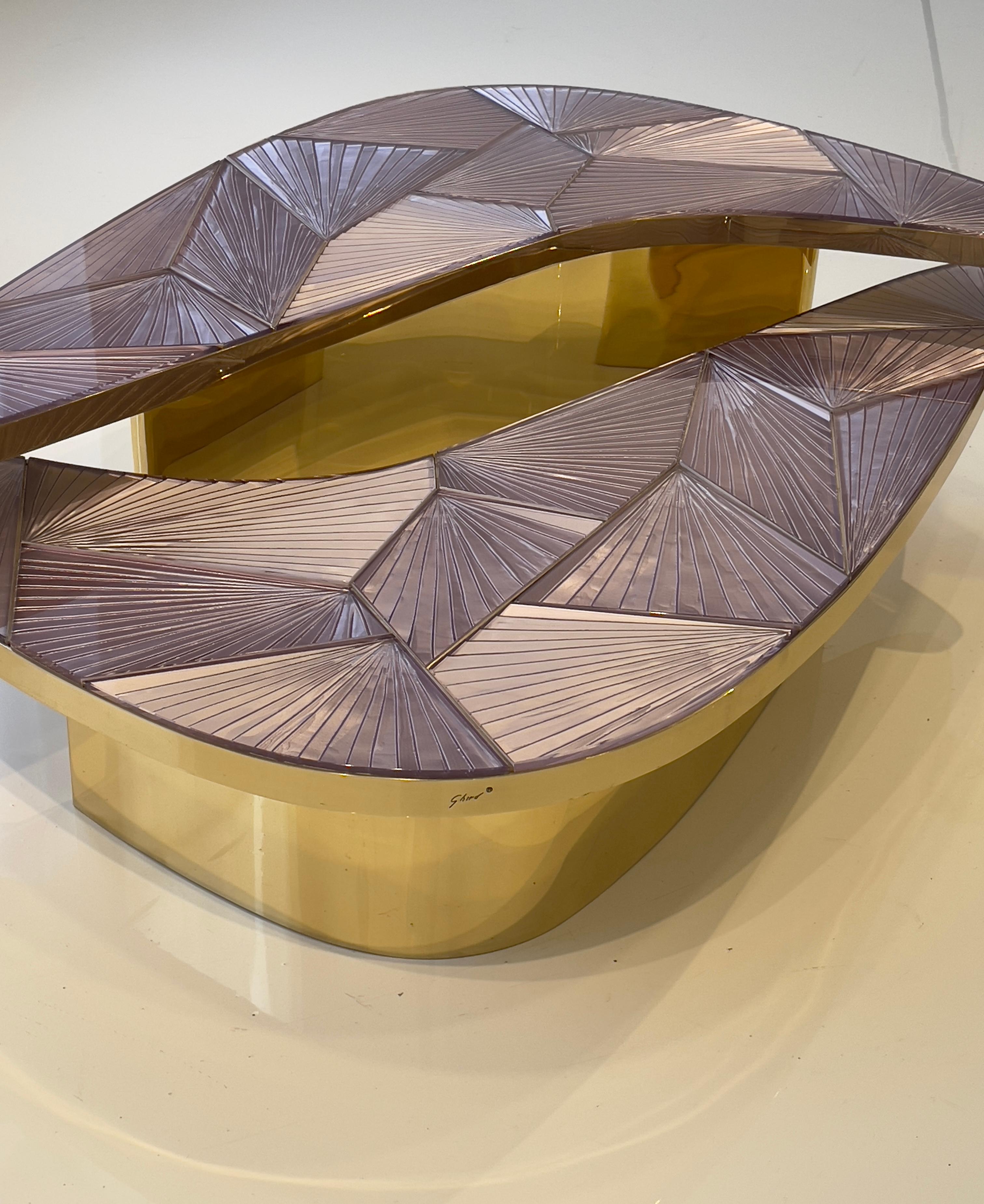 Contemporary 'Amore' Set of two Hand-engraved Pink Glass Coffee Tables by Ghiró Studio For Sale