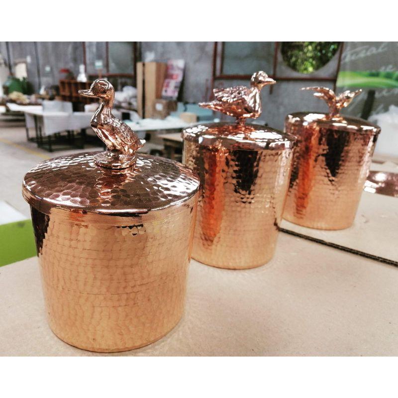 Hammered Amoretti Brothers Copper Canister with Duck Knob, Large For Sale