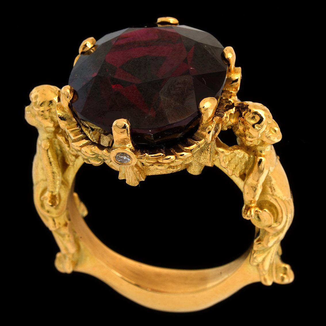 Amorini Ring in 18 Karat Yellow Gold with Garnet and White Diamonds 3