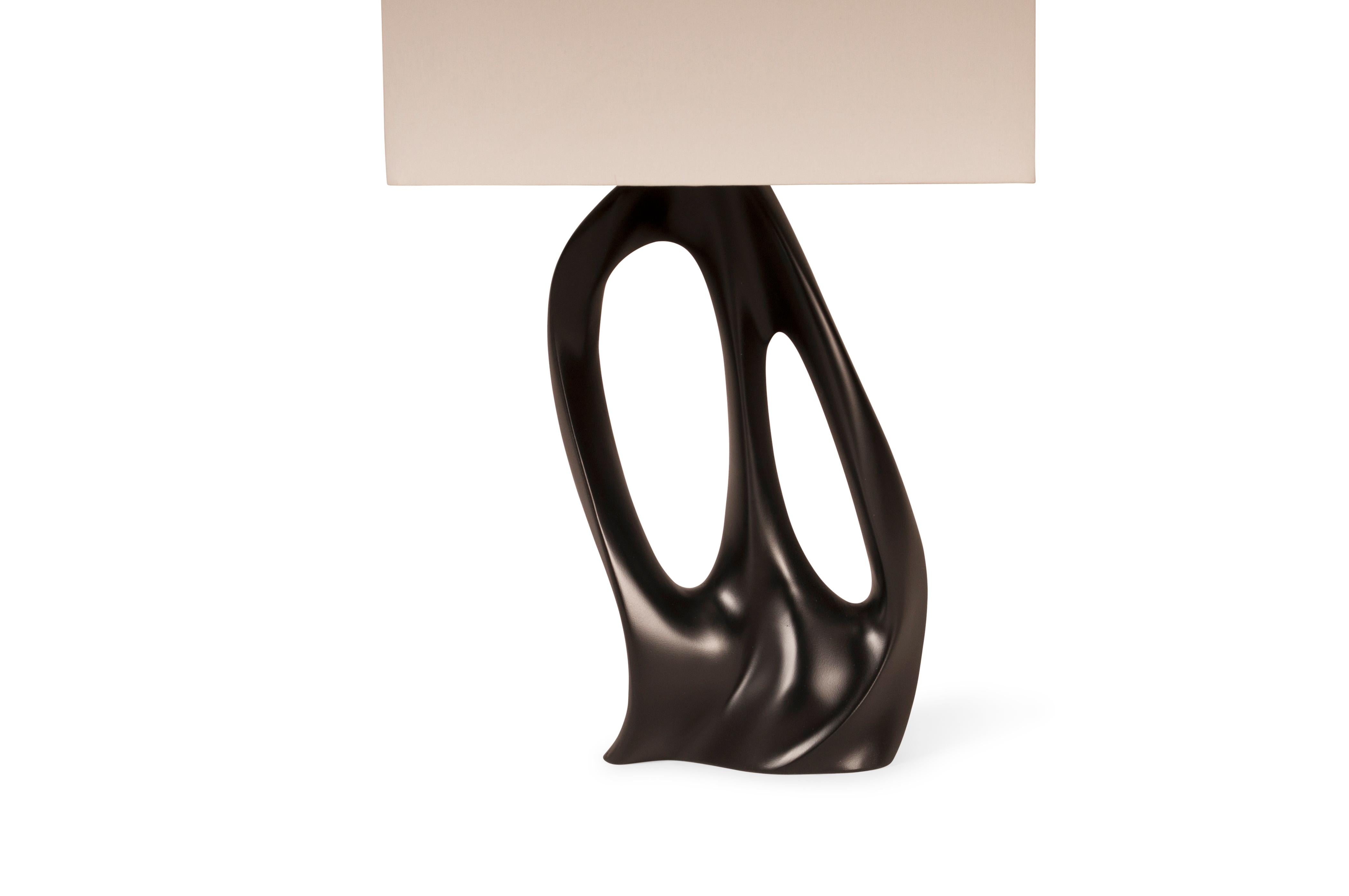 Amorph Ana Table Lamp in Black Lacquer and Ivory Silk Shade In New Condition For Sale In Los Angeles, CA