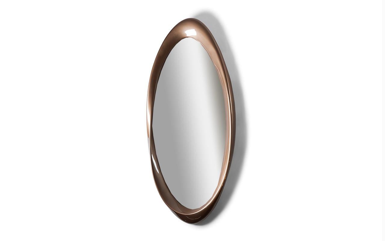 American Baris wall Mirror, Champagne Metallic lacquer by Amorph For Sale
