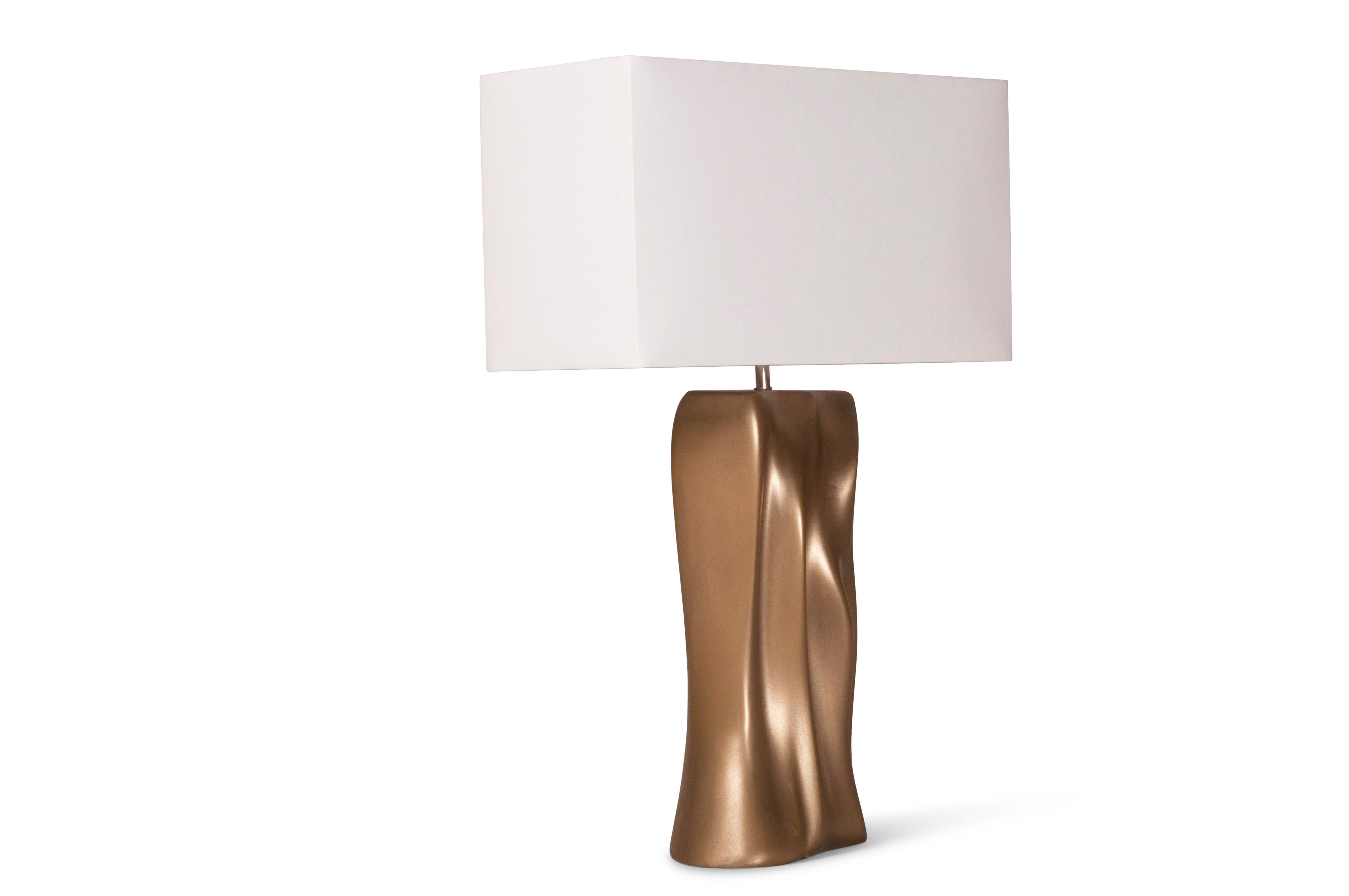 Modern Amorph Doris Table Lamp Gold Finish Ivory Silk Shade