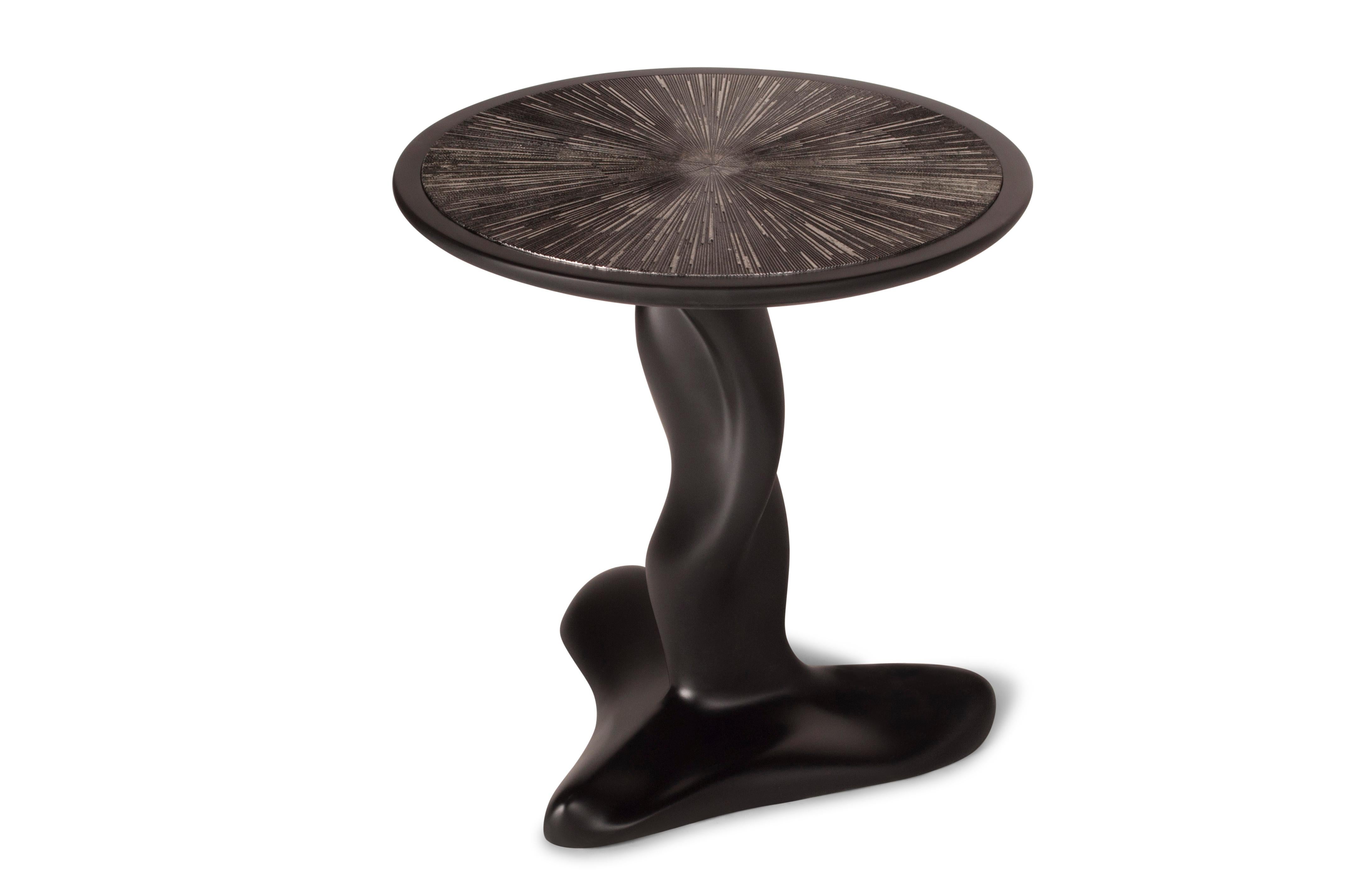 American Amorph Helios Site Table, Back Matte Lacquer, with Silver Leaves Gilding For Sale