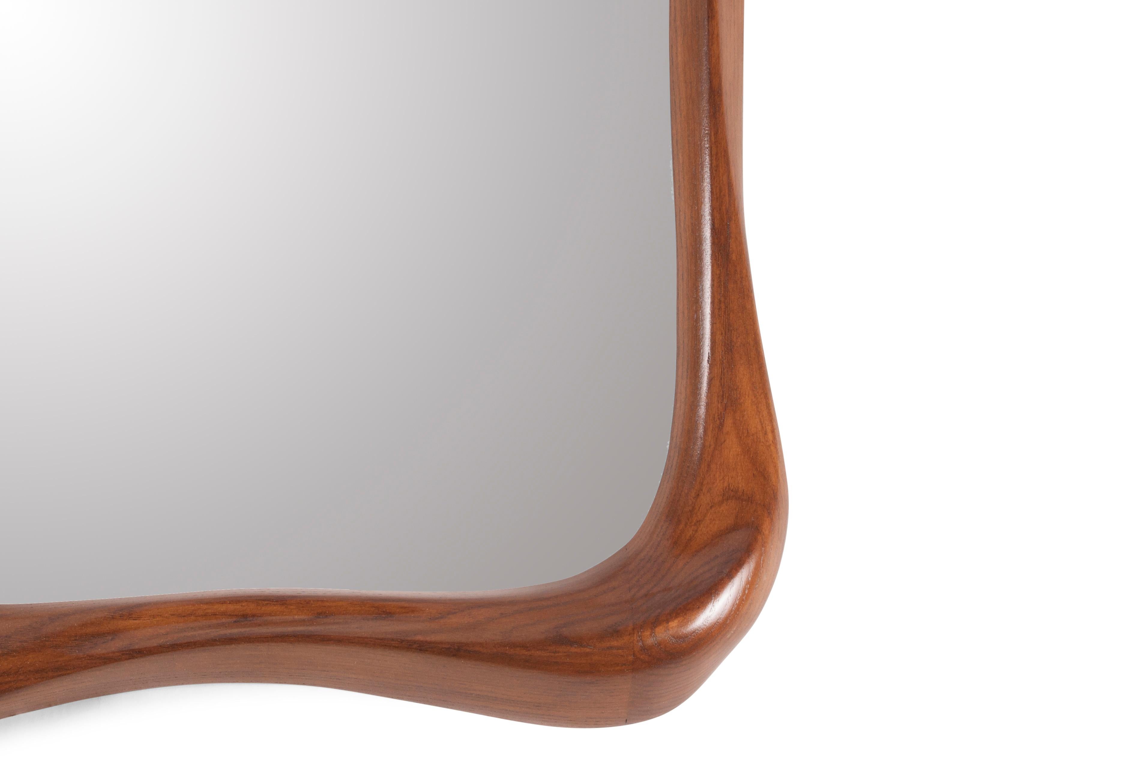 Américain Miroir mural Narcisse, teinté Wood Wood, bois de frêne par Amorph en vente