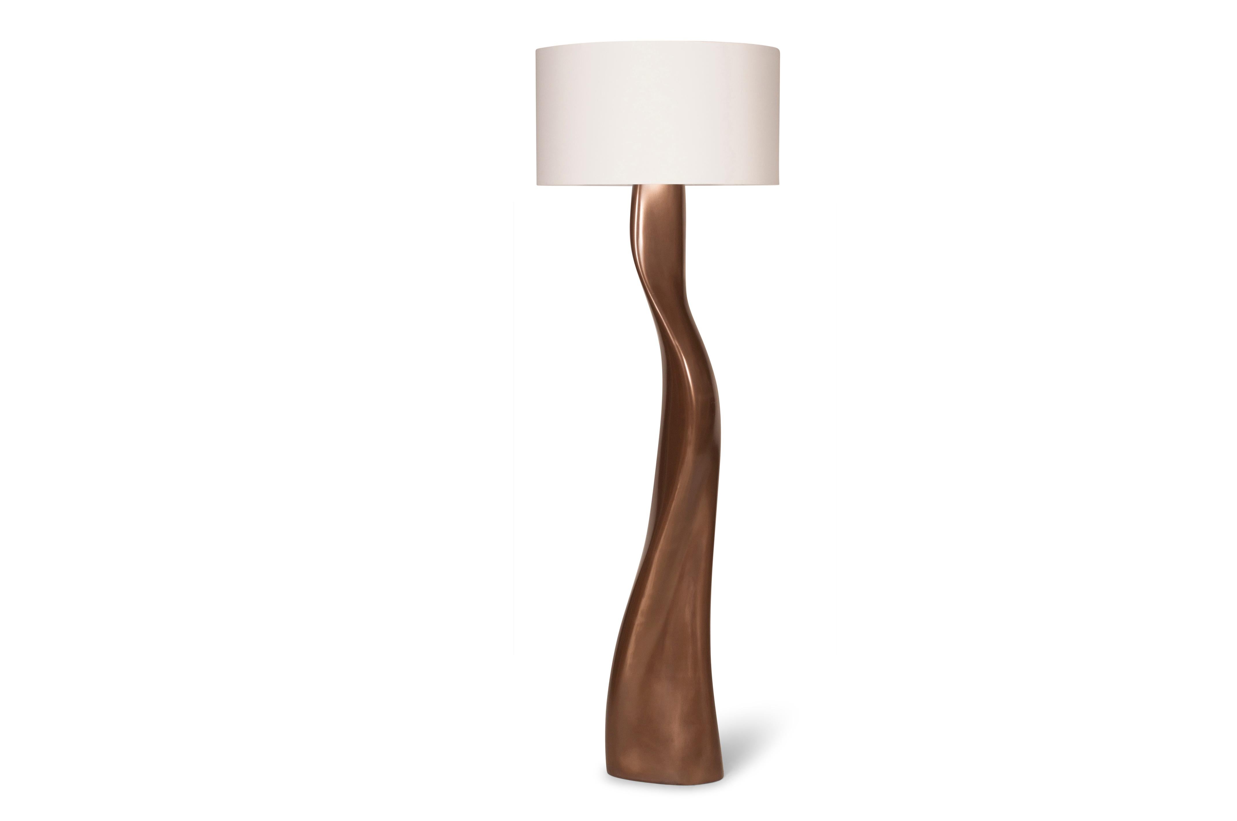 Lampada da terra Amorph Roman in metallo con paralume in seta avorio in vendita 1