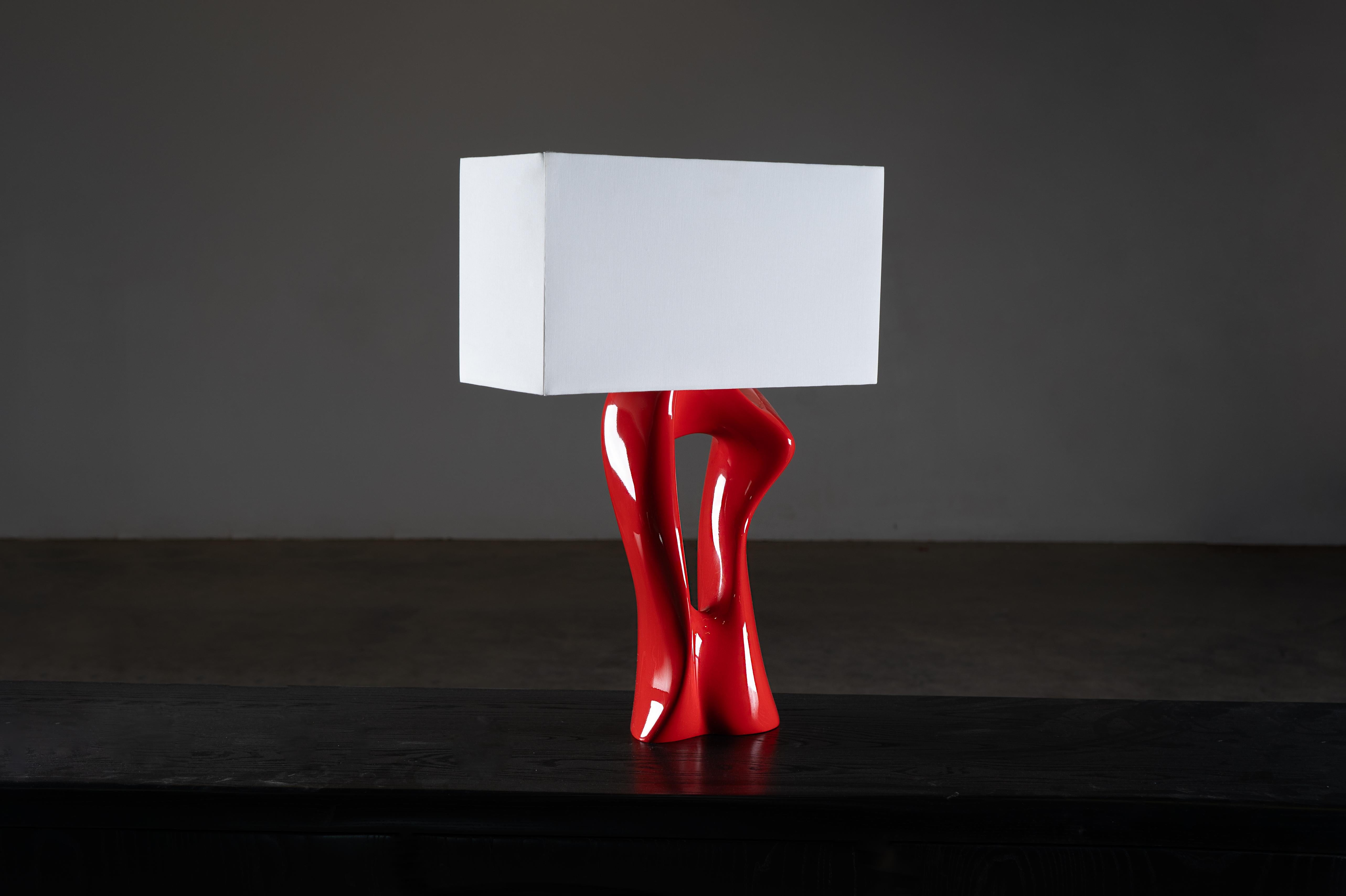 Carved Vesta table lamp, Red Glossy Lacquer with Ivory Silk Shade by Amorph For Sale