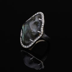 Amorpher Labradorit-Ring 14 K Gold Diamanten