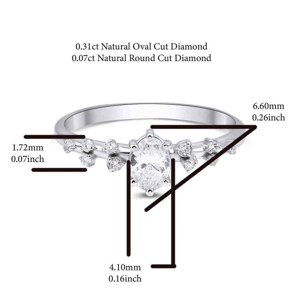 Round Cut 0.38ct Oval Diamond Engagement Ring For Sale