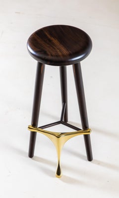 Hoher Hocker Amparo Braúna und Bronze von Alva Design