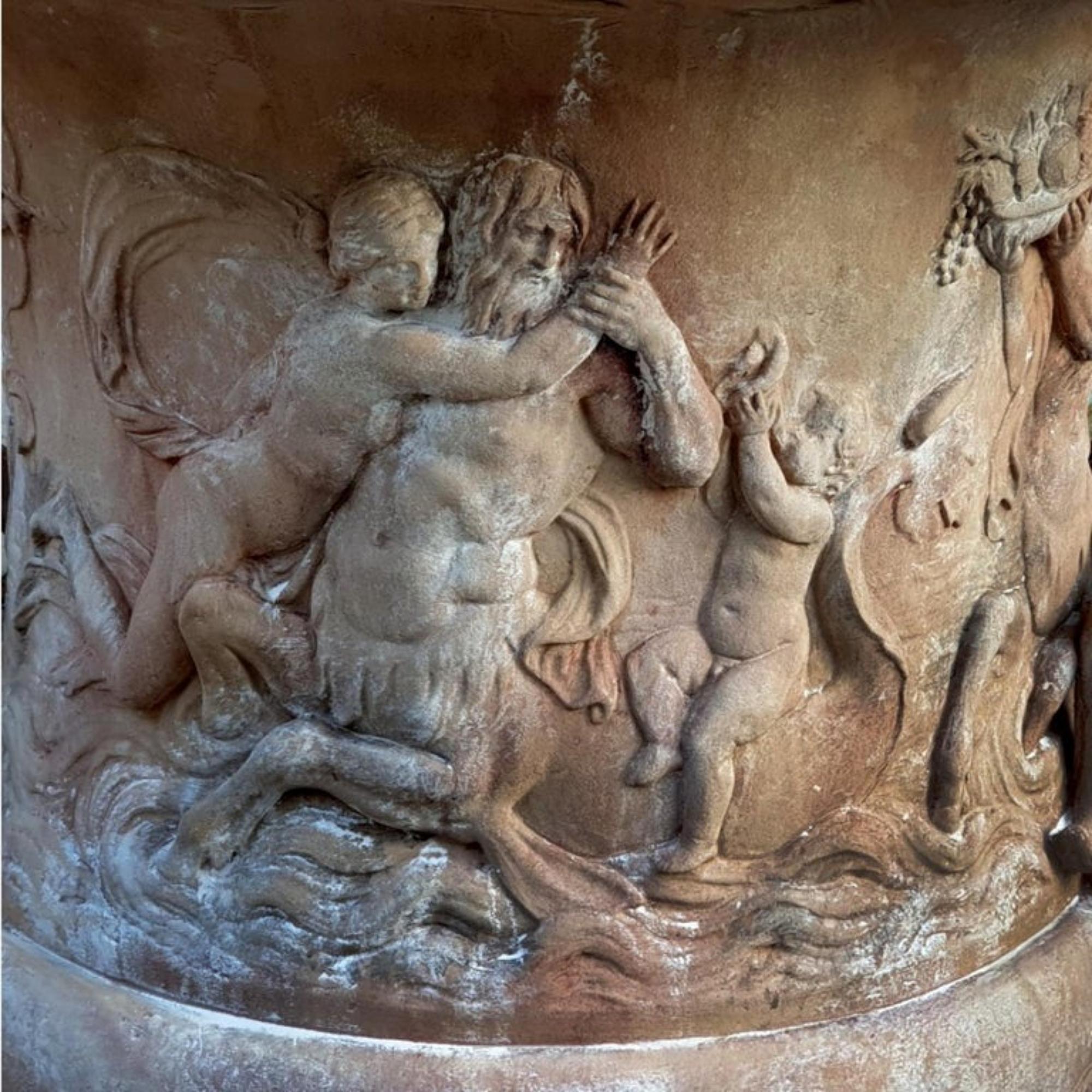 XIXe siècle Vase Amphitrite, ''Collection du Louvre'' Début du 20ème siècle en vente