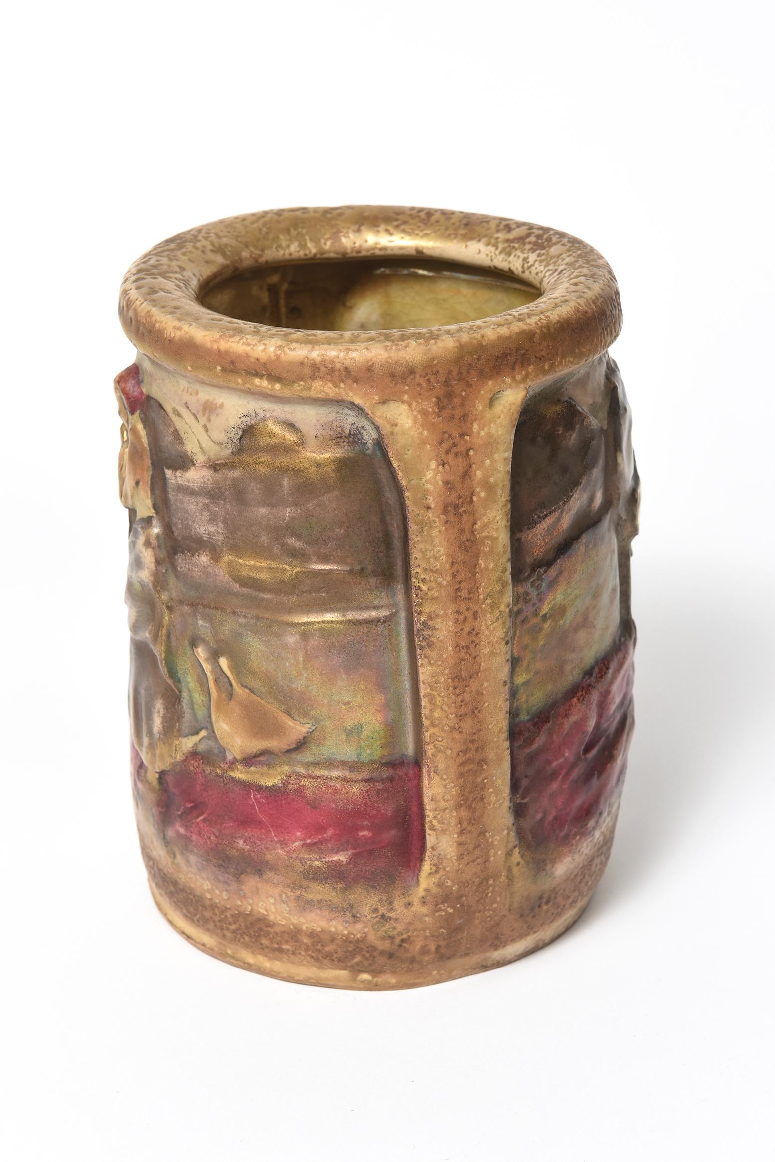Circa 1905 - 1910 attributed to Elvir Otto for Riessner, Stellmacher and Kessel Amphora Templitz Pottery Vase. This arts and crafts vase stands approx 7