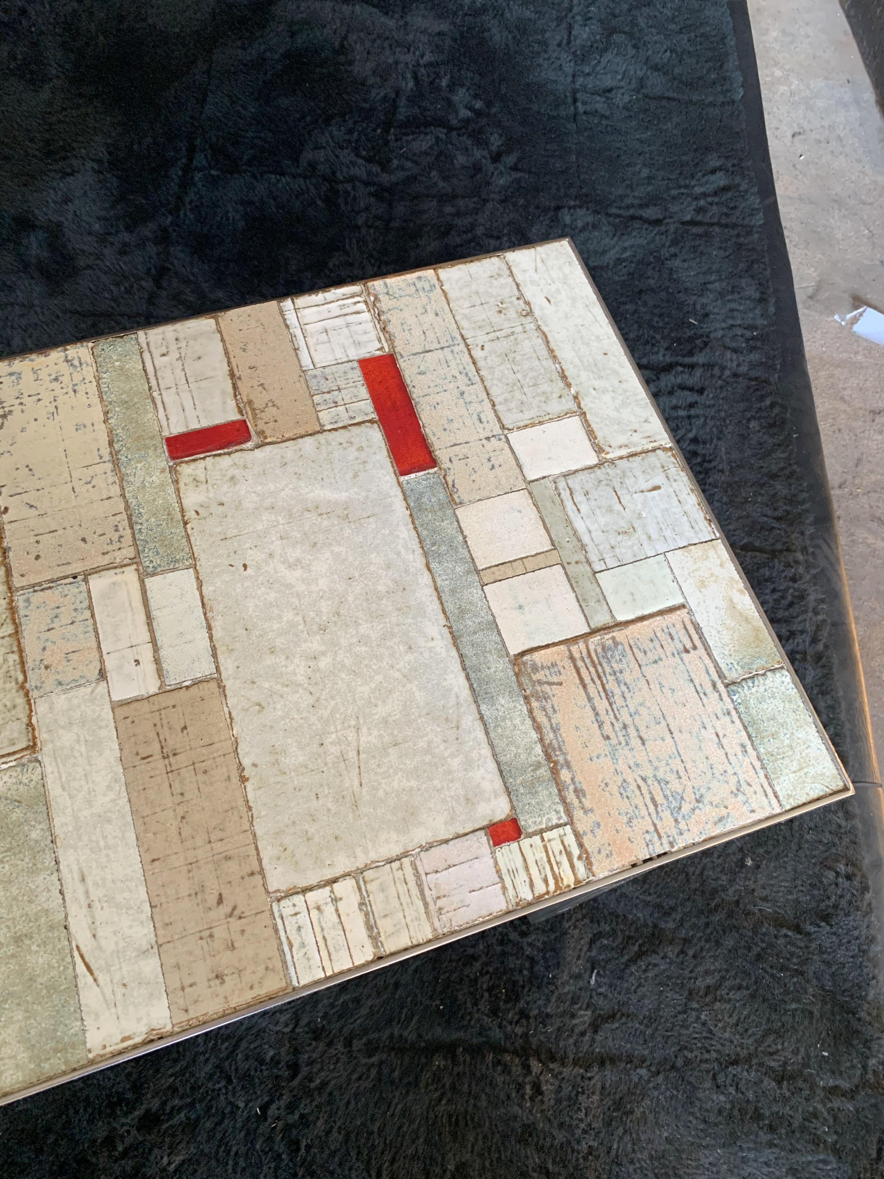 Amphora Coffee Table by Rogier Vandeweghe of Belgium 1