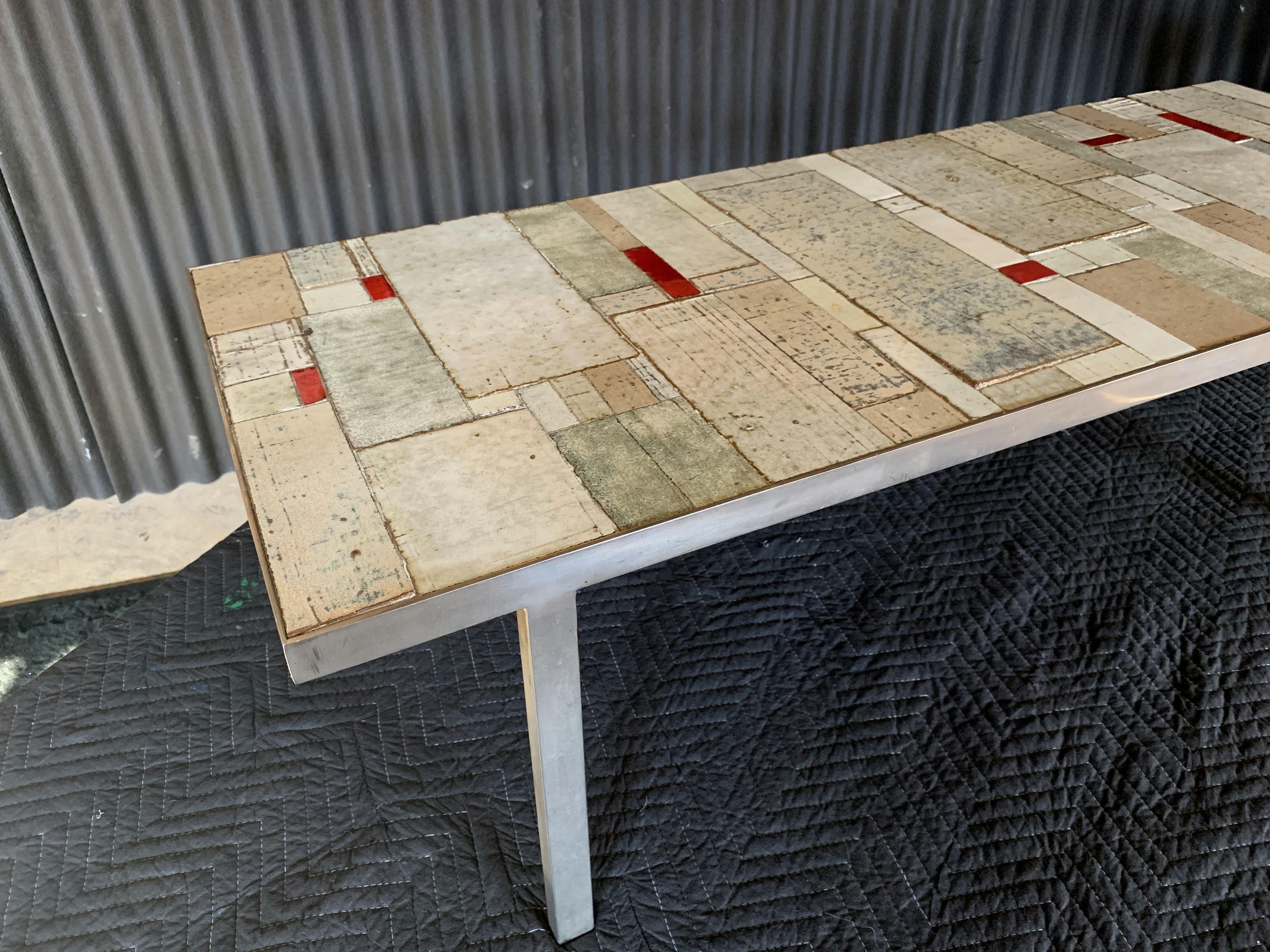 Amphora Coffee Table by Rogier Vandeweghe of Belgium 2
