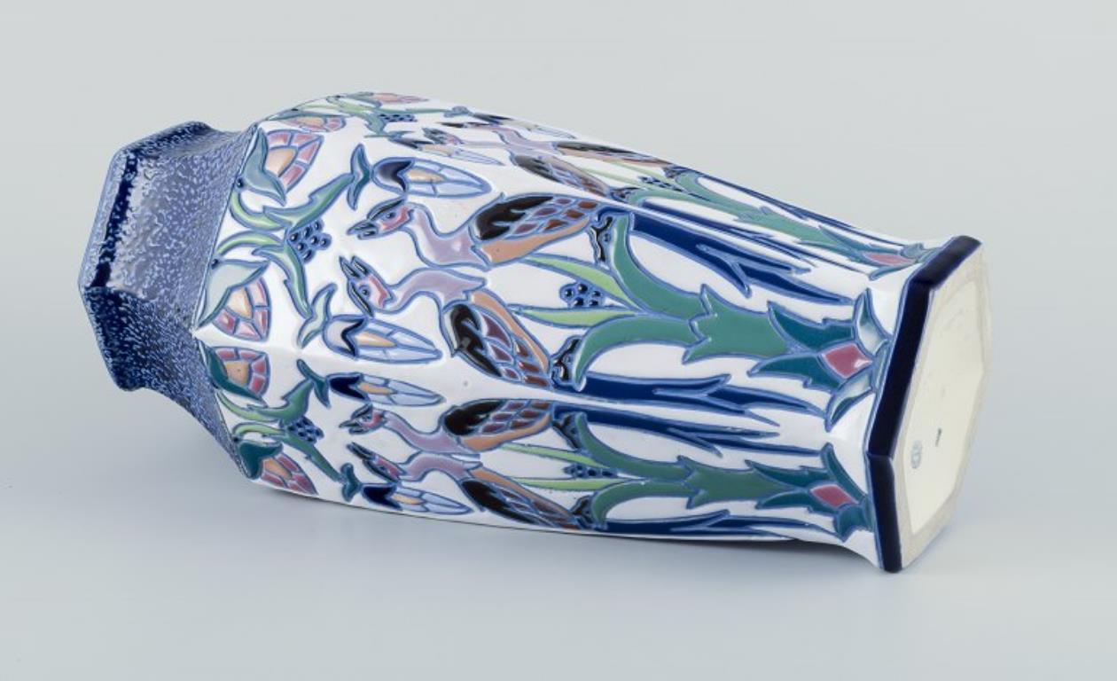Faience Amphora, Czechoslovakia. Large and impressive Art Deco vase in faience. For Sale