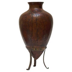 Amphora hammered by Claudius Linossier
