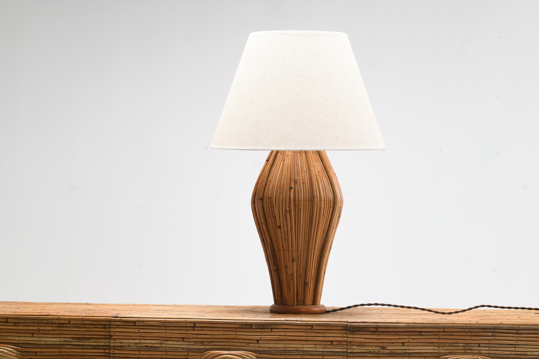 The Amphora Rattan Table Lamp is a timeless piece that seamlessly marries the disgnified form of an acient Greece with the organic, textured appeal of natural materails. It feels both historic and contemporary, making it versatile for a variety of