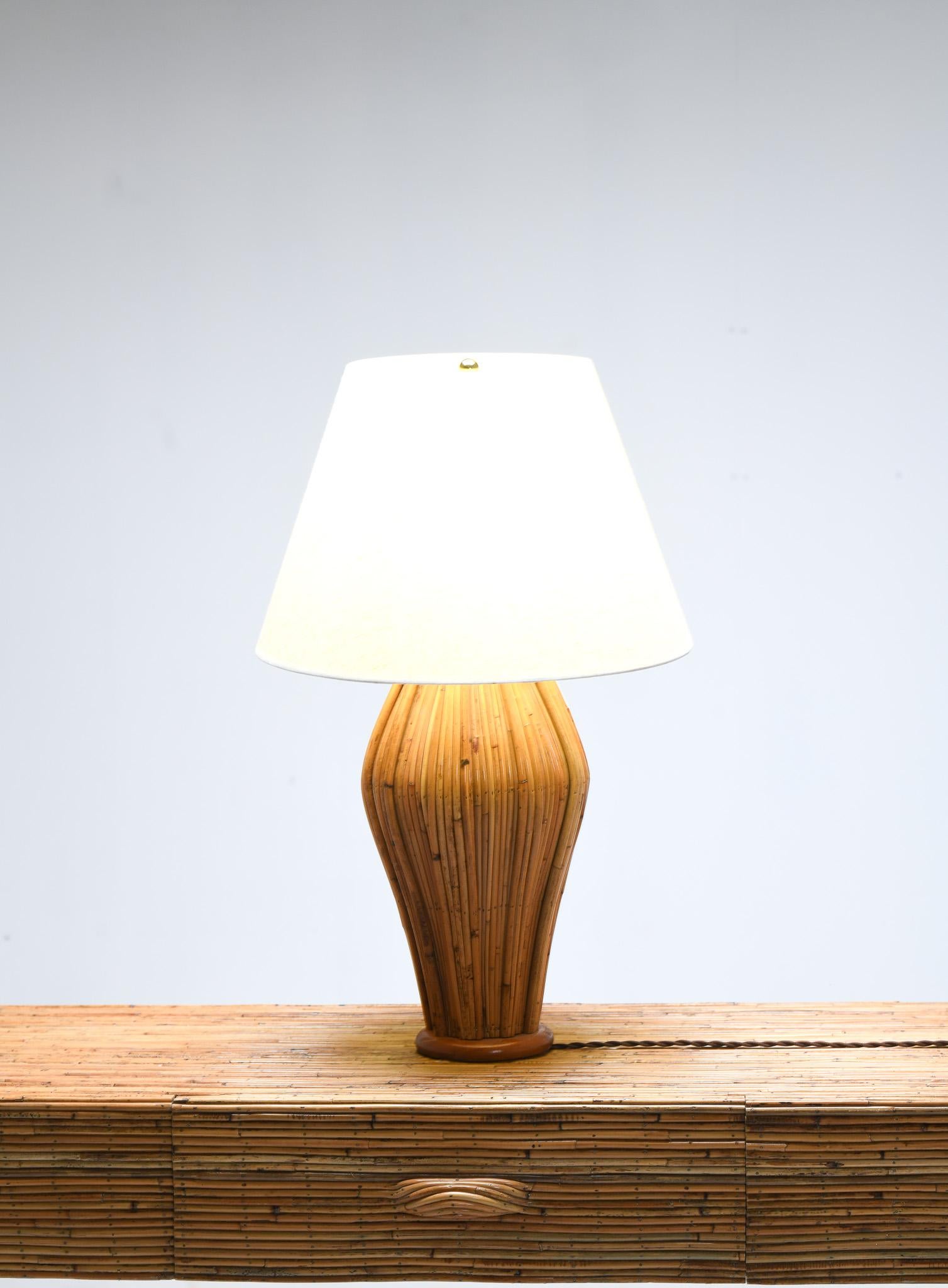 Philippine Amphora Rattan Table Lamp For Sale