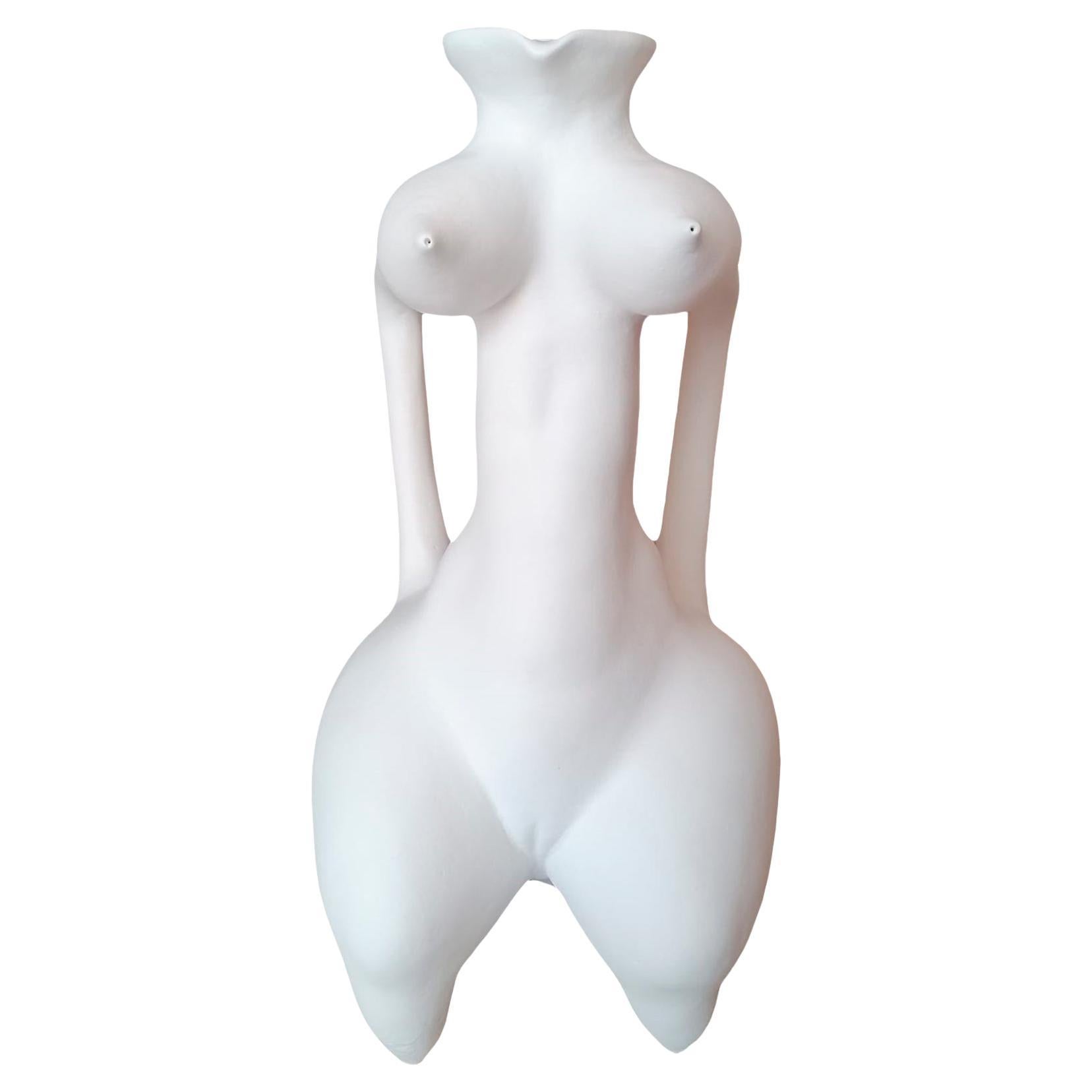 Scultura in anfora "Diosa Del Vino" di Alejandro Lucadamo