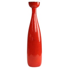 Amphora vase by Rogier Vandeweghe