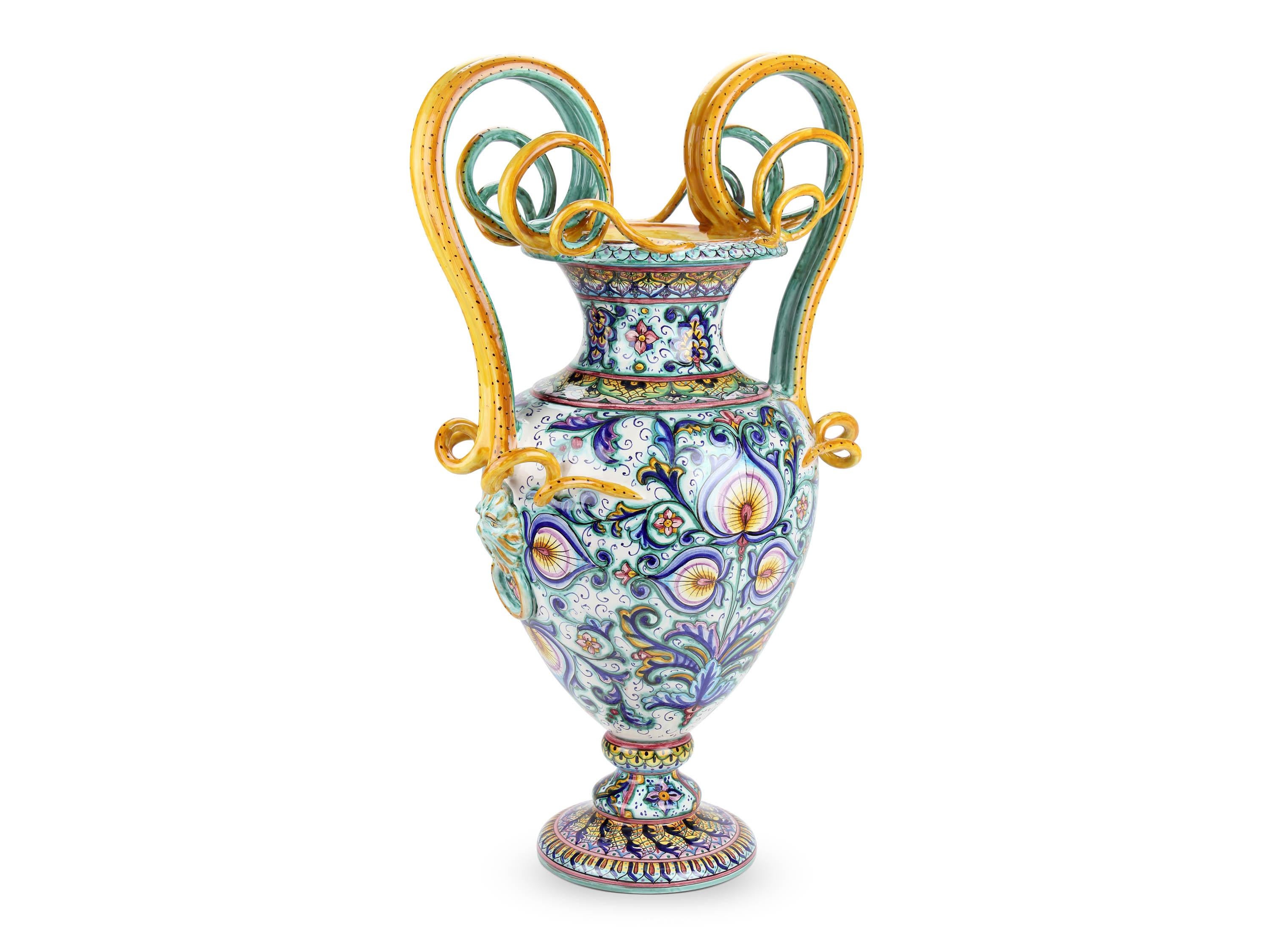 Vase Amphore Poignées ornées peintes à la main Majolique Vase Renaissance Céramique en vente 2