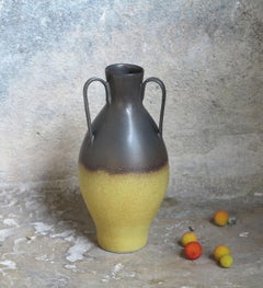 Amphore by Cica Gomez