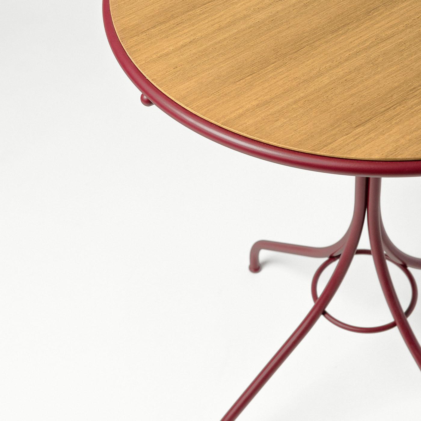 Contemporary Ample Red Outdoor Bistrot Table by Nichetto Studio For Sale