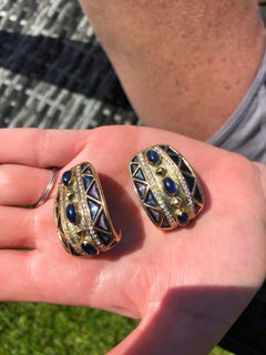 AMR Shaker Sapphire Cabochon, Diamond and 18 Carat Gold Earrings