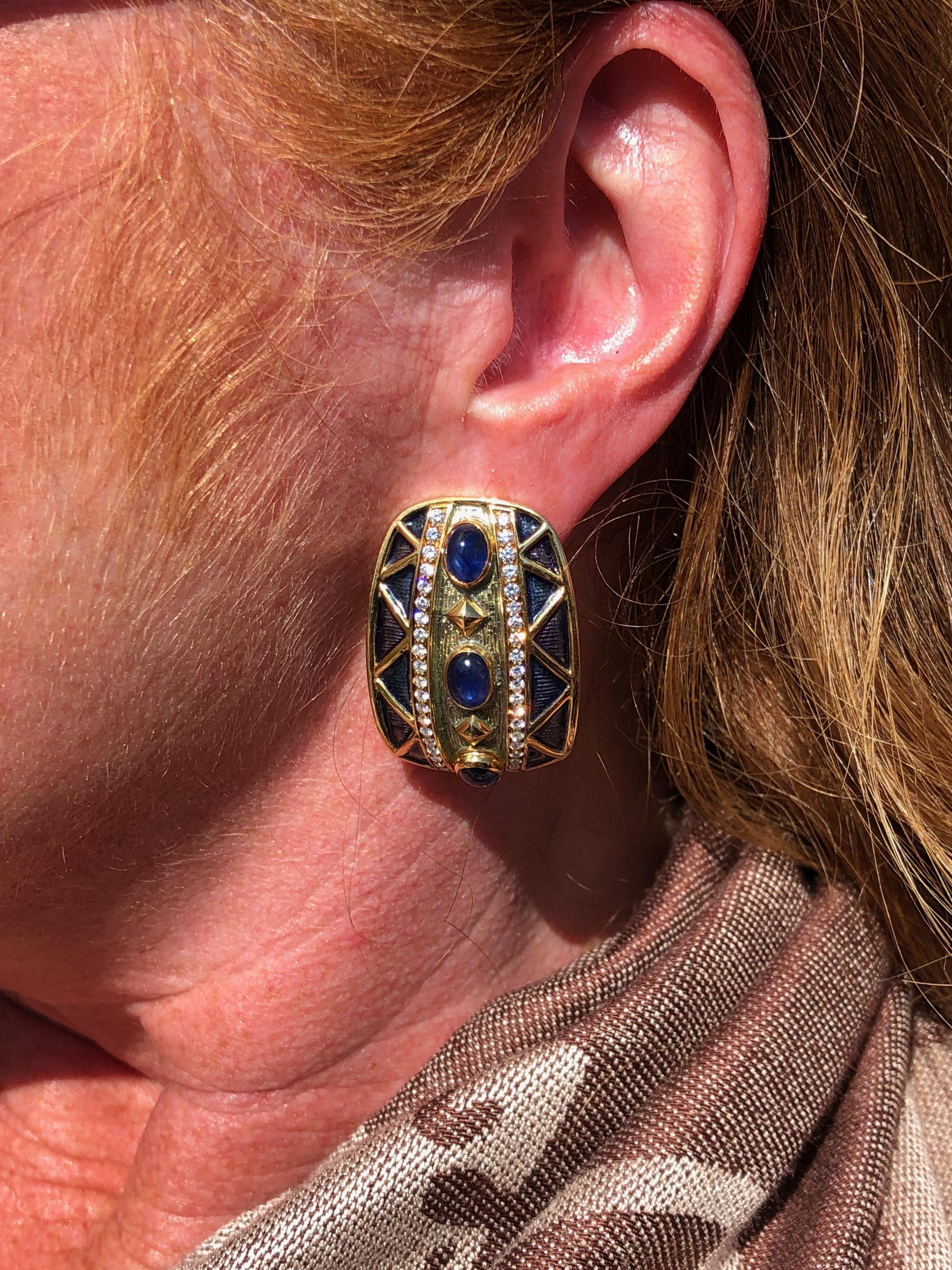AMR Shaker Sapphire Cabochon, Diamond and 18 Carat Gold Earrings In Excellent Condition In Chipping Campden, GB