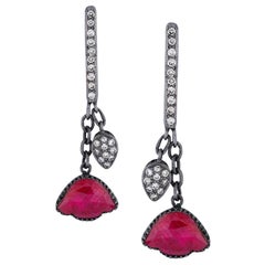 Amrapali Jewels 18 Karat Gold and 925 Silver, Ruby and Diamond Earring