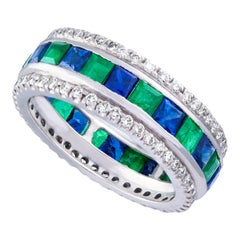 Amrapali Jewels 18 Karat Gold, Sapphire, Emerald and Diamond Ring