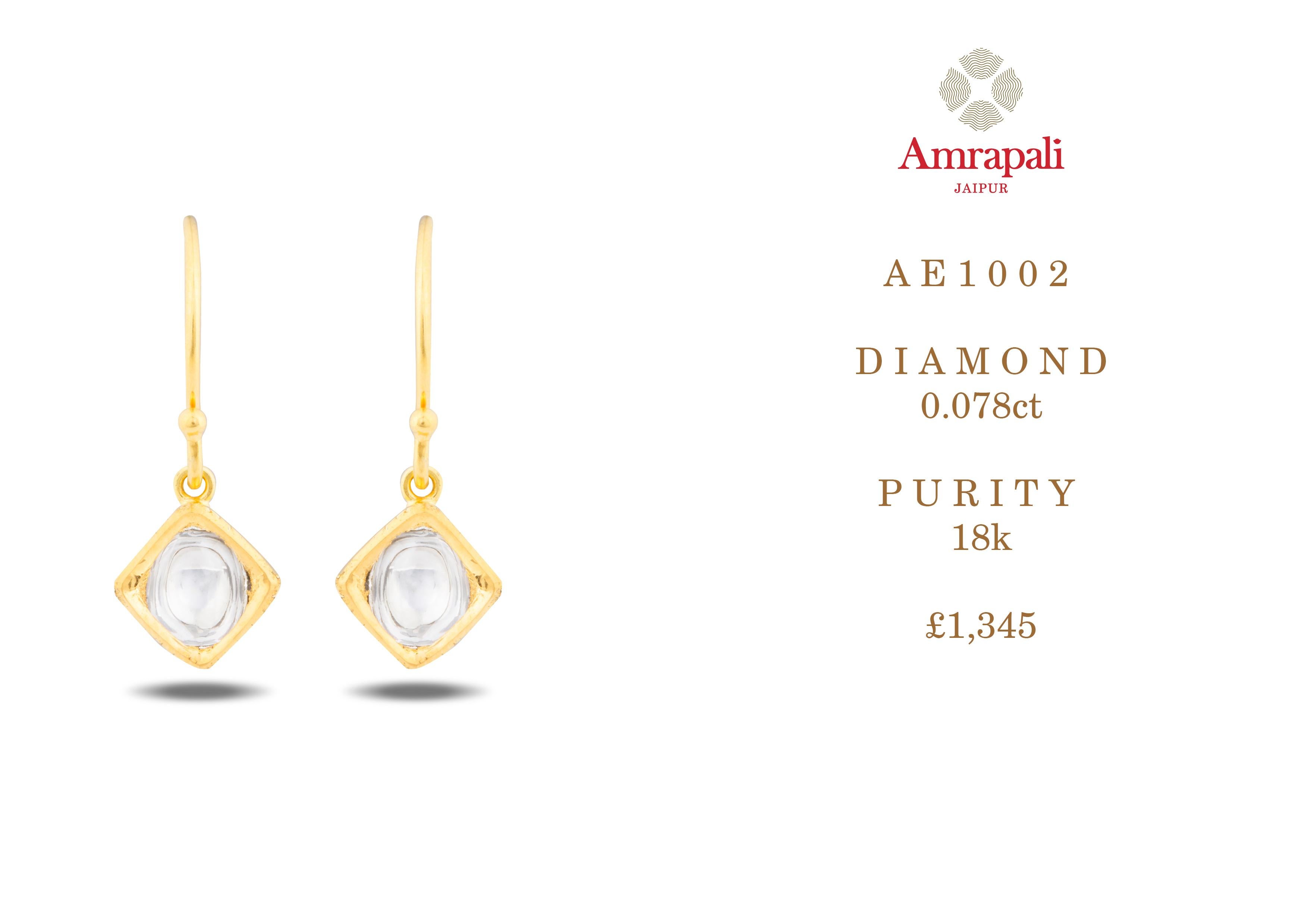 Amrapali Jewels 18k gold and Diamond earrings  

Diamond weight - 0.078ct

Length - 2.3cm

Width - 0.8cm