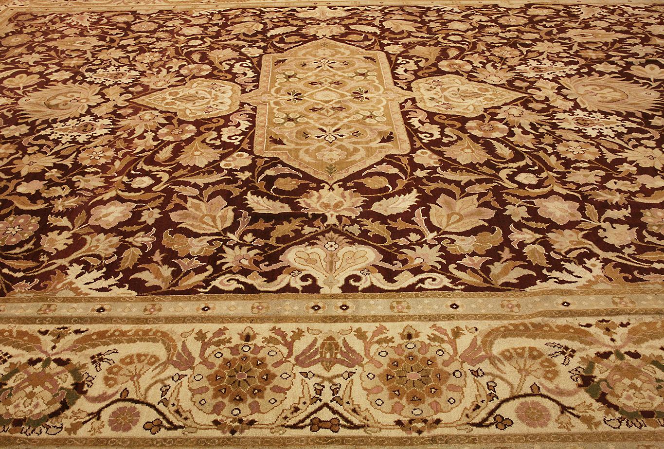 Indischer Amritsar-Teppich, extra groß (Handgeknüpft) im Angebot
