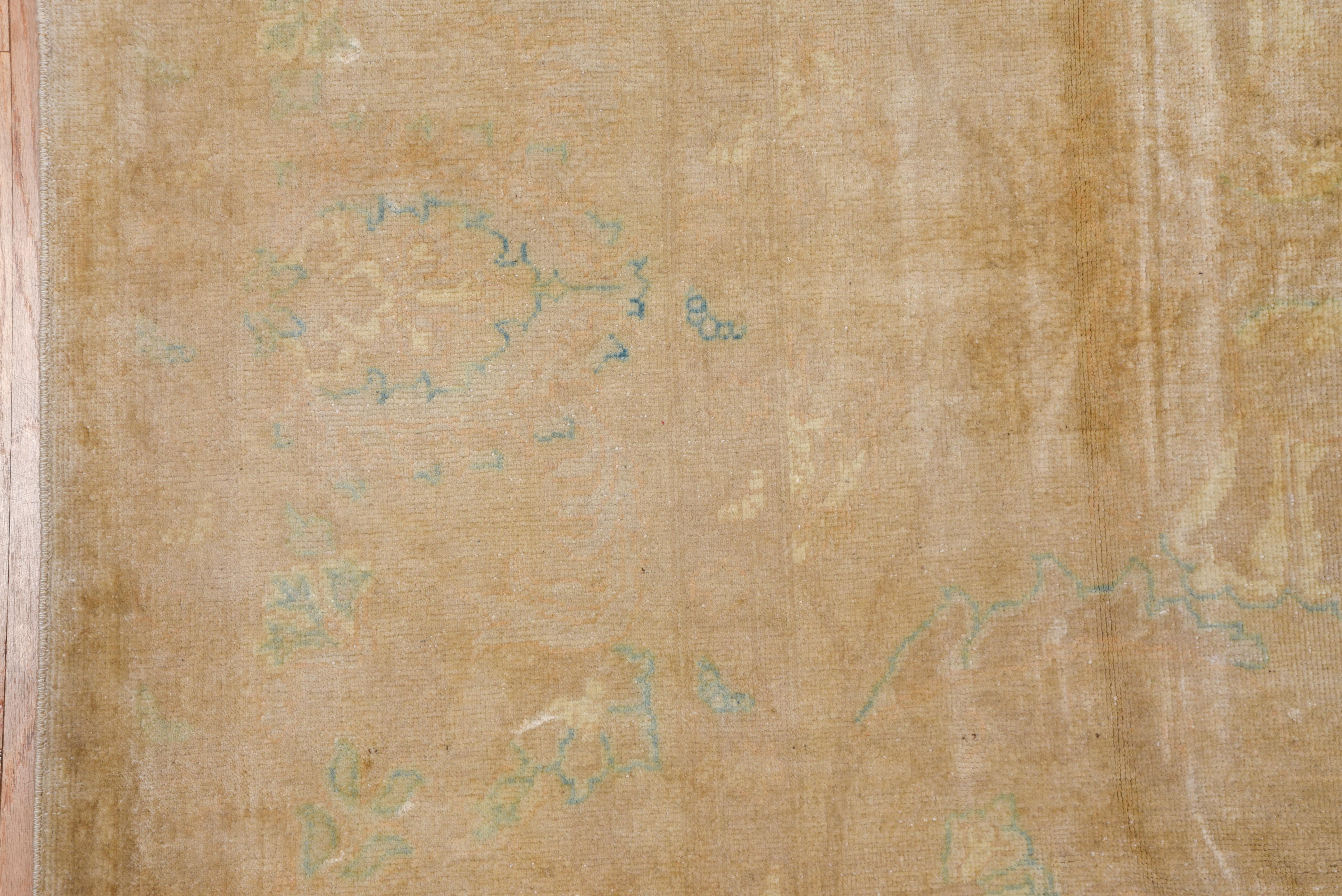 XX secolo Tappeto Amritzar Fondo rosa sbiadito con sottili medaglioni floreali in vendita