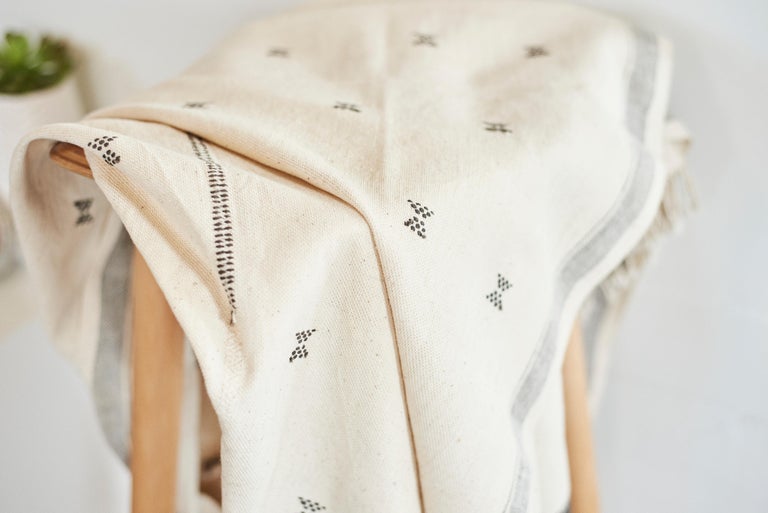 Contemporary Amro Handloom Throw / Blanket , Black & White Minimal Motifs  In Organic Cotton For Sale