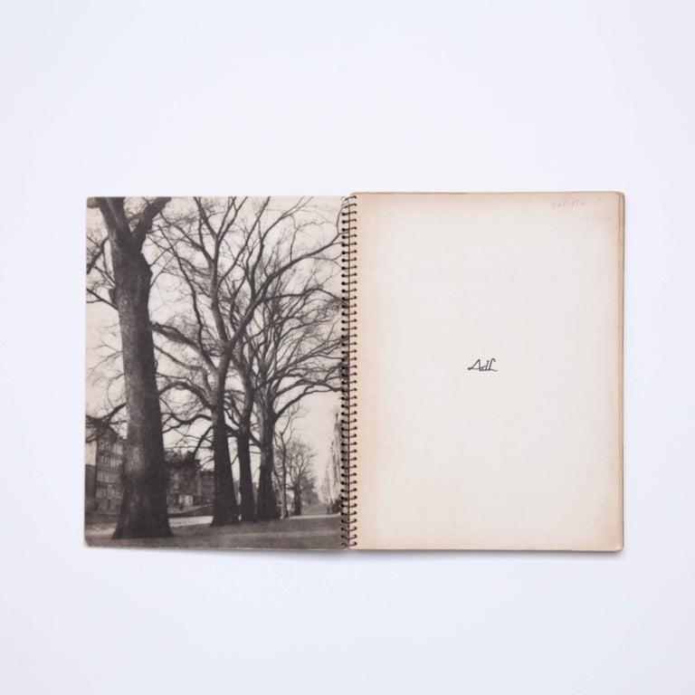 „Amsterdam“ von Dick de Herder, 1947: Fotoreise in eine historische Stadt (Niederländisch) im Angebot