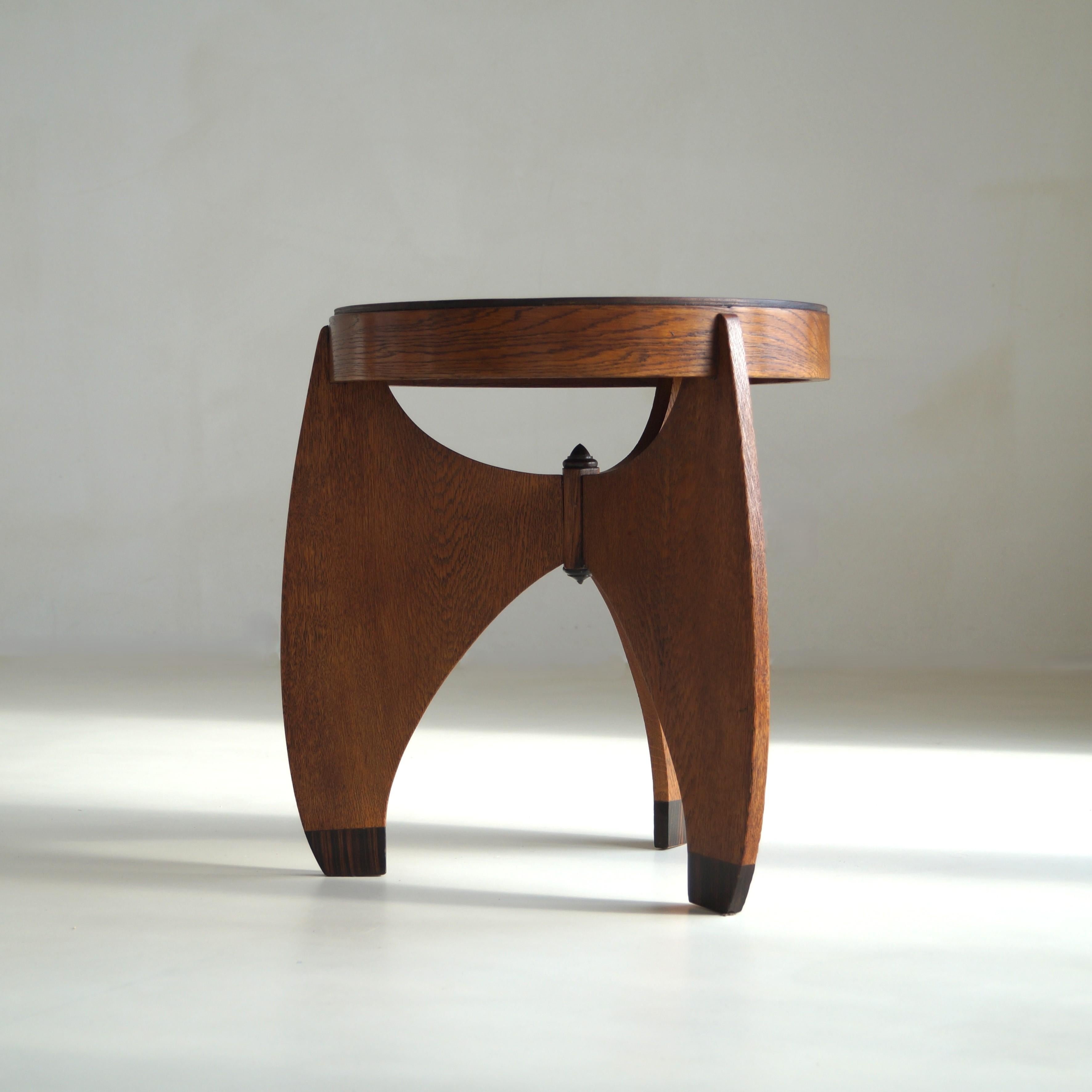 Amsterdam School accent table by L. J. Verweij for “Intima” Amsterdam, 1920s For Sale 2