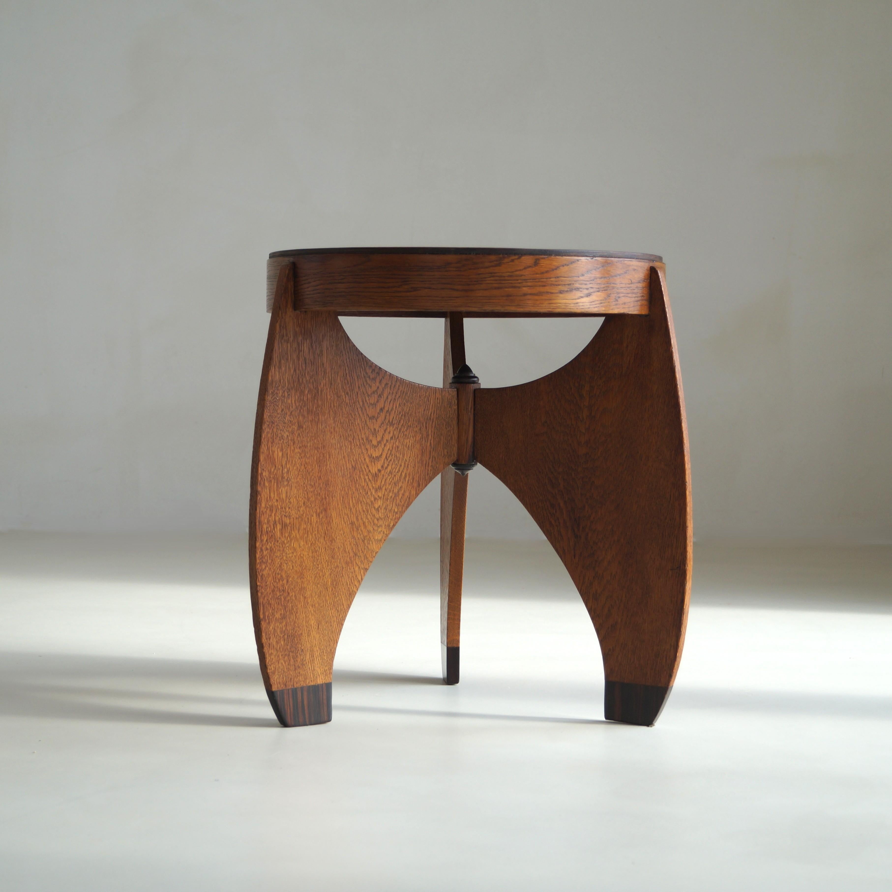 Amsterdam School accent table by L. J. Verweij for “Intima” Amsterdam, 1920s For Sale 1
