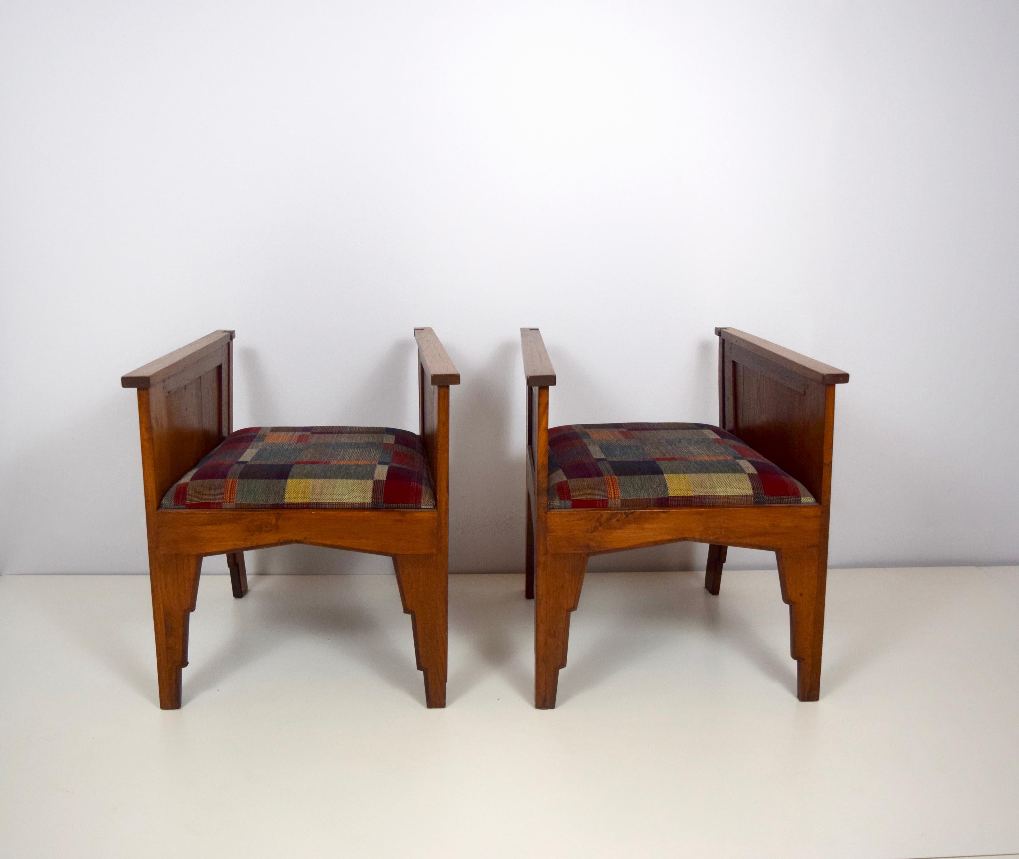Amsterdam School Armchairs, Indonesia 1920s, Set of 2 In Good Condition In Hellouw, NL