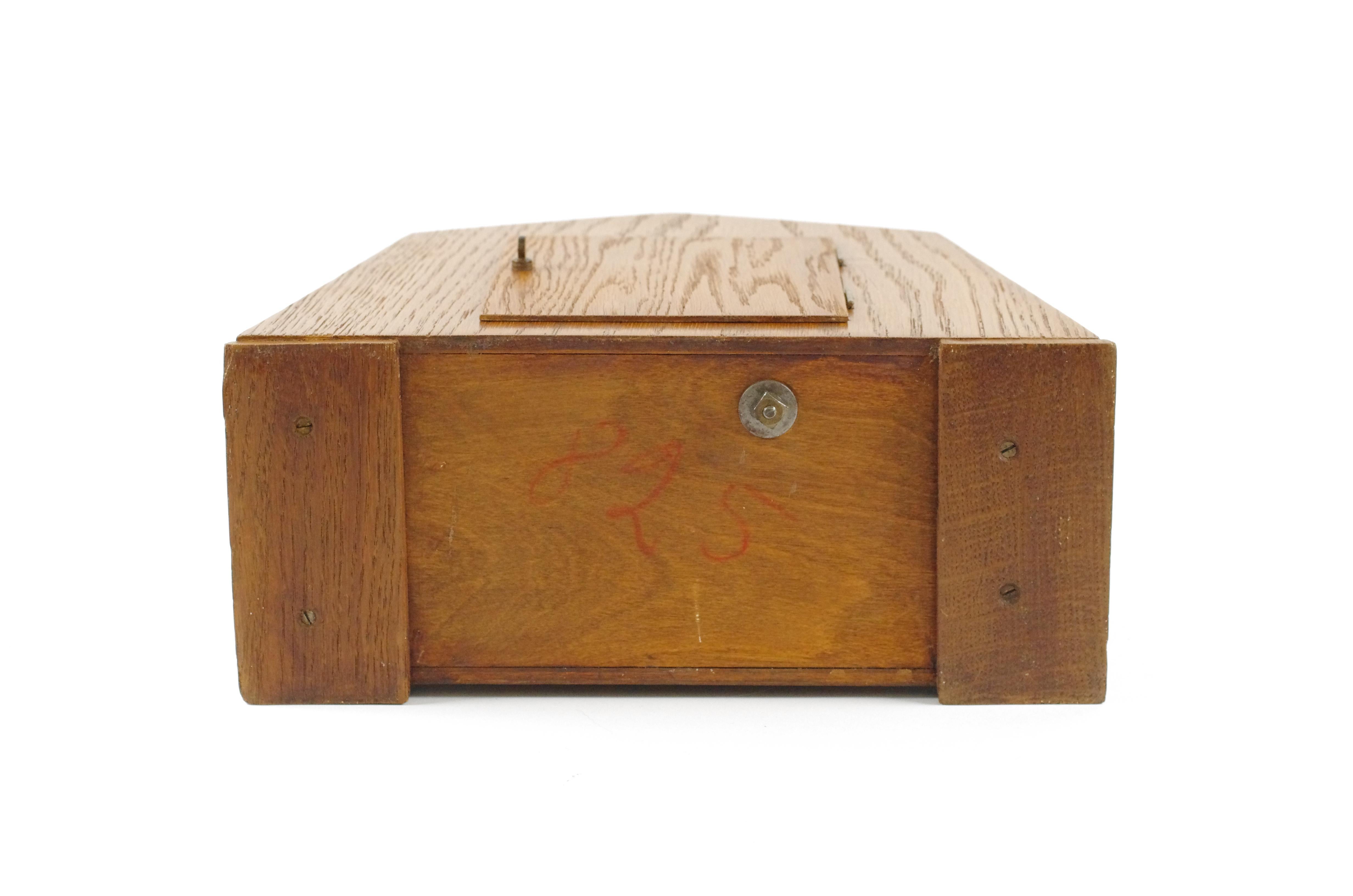 Amsterdam School Art Deco Mantel Clock not functioning For Sale 1