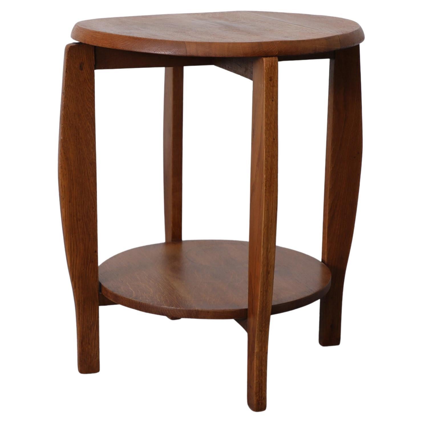 Mesa auxiliar de roble de dos patas de la Escuela Art Decó de Amsterdam, años 20